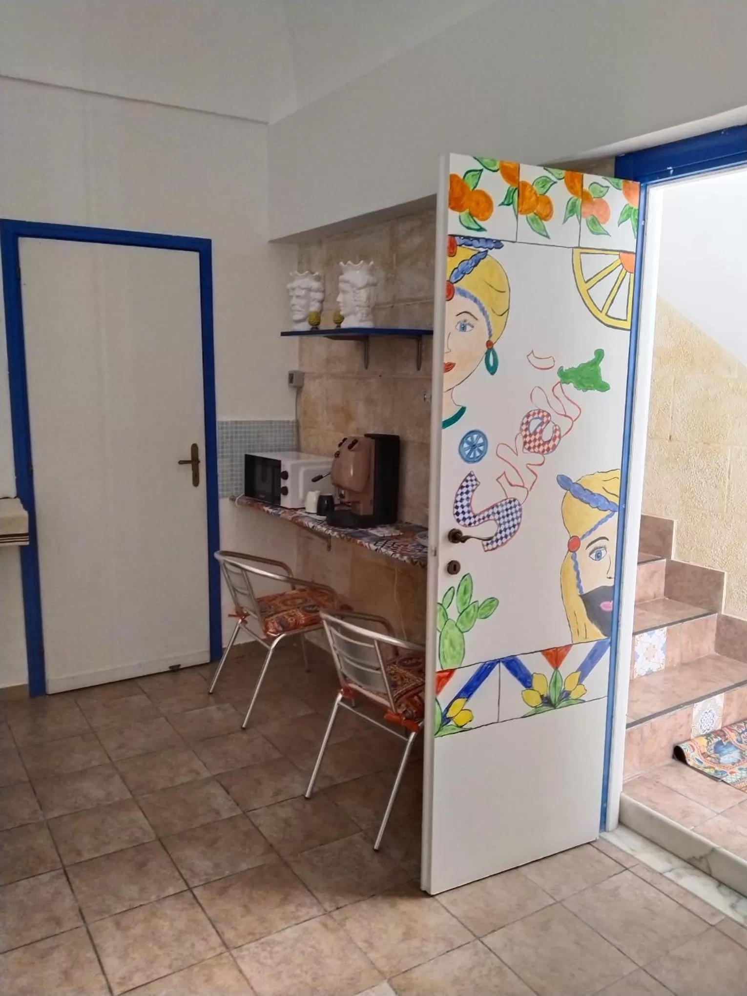 Breakfast, Kitchen/Kitchenette in B&B Sikelia