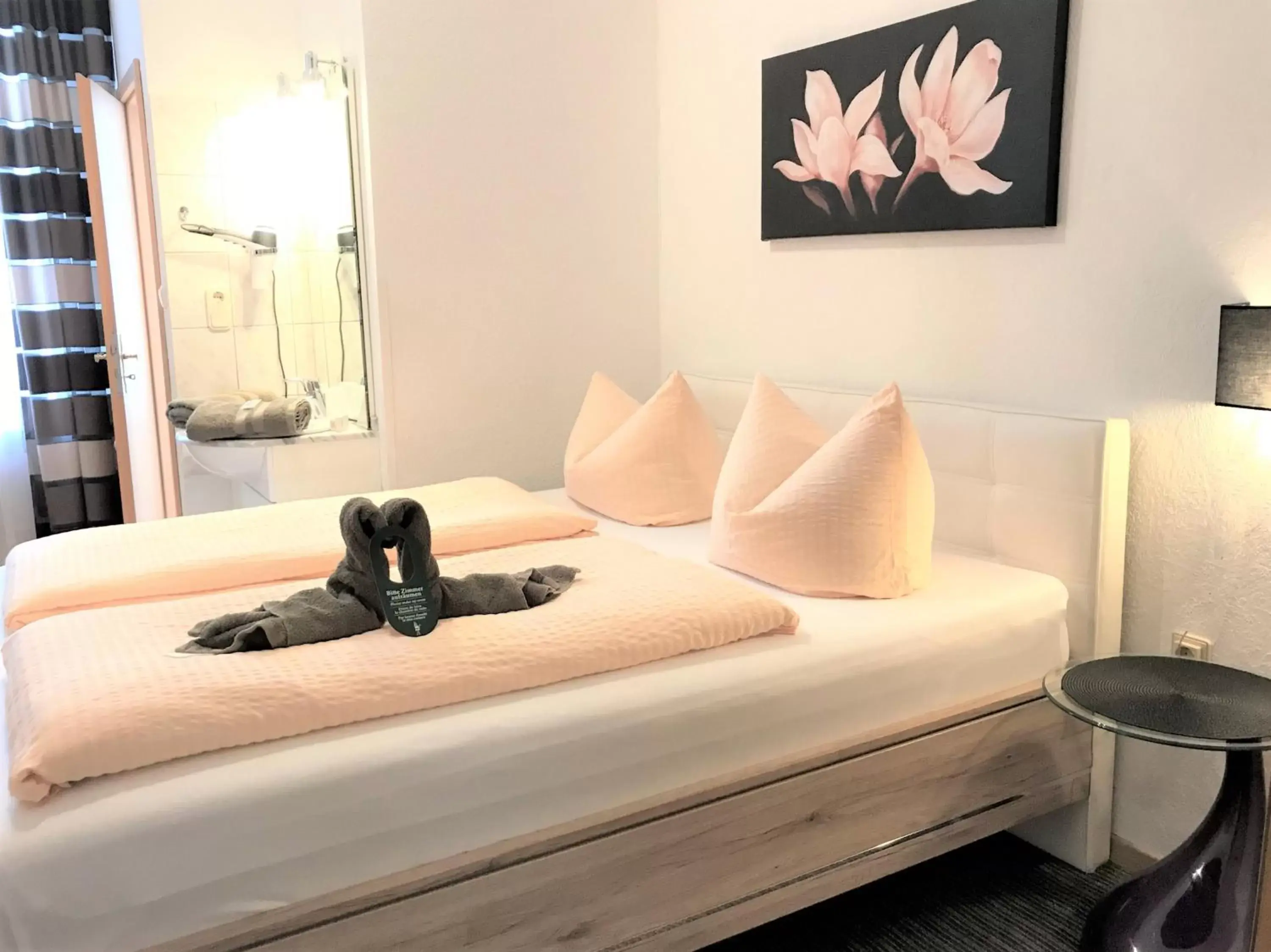 Double Room with Private Bathroom in Hotel Antoni Double Room with Private Bathroom in Hotel Antoni