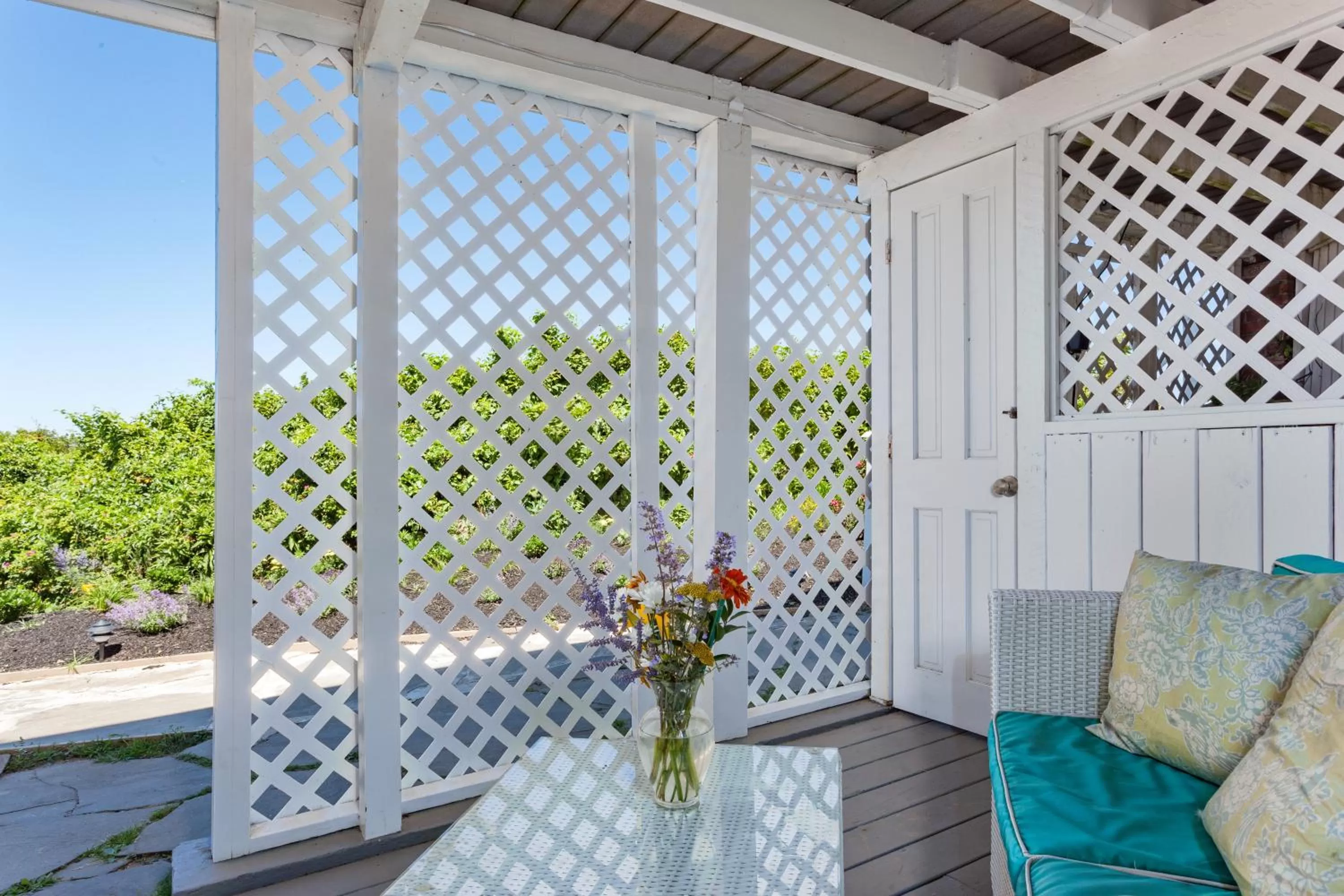 Balcony/Terrace in Avonlea