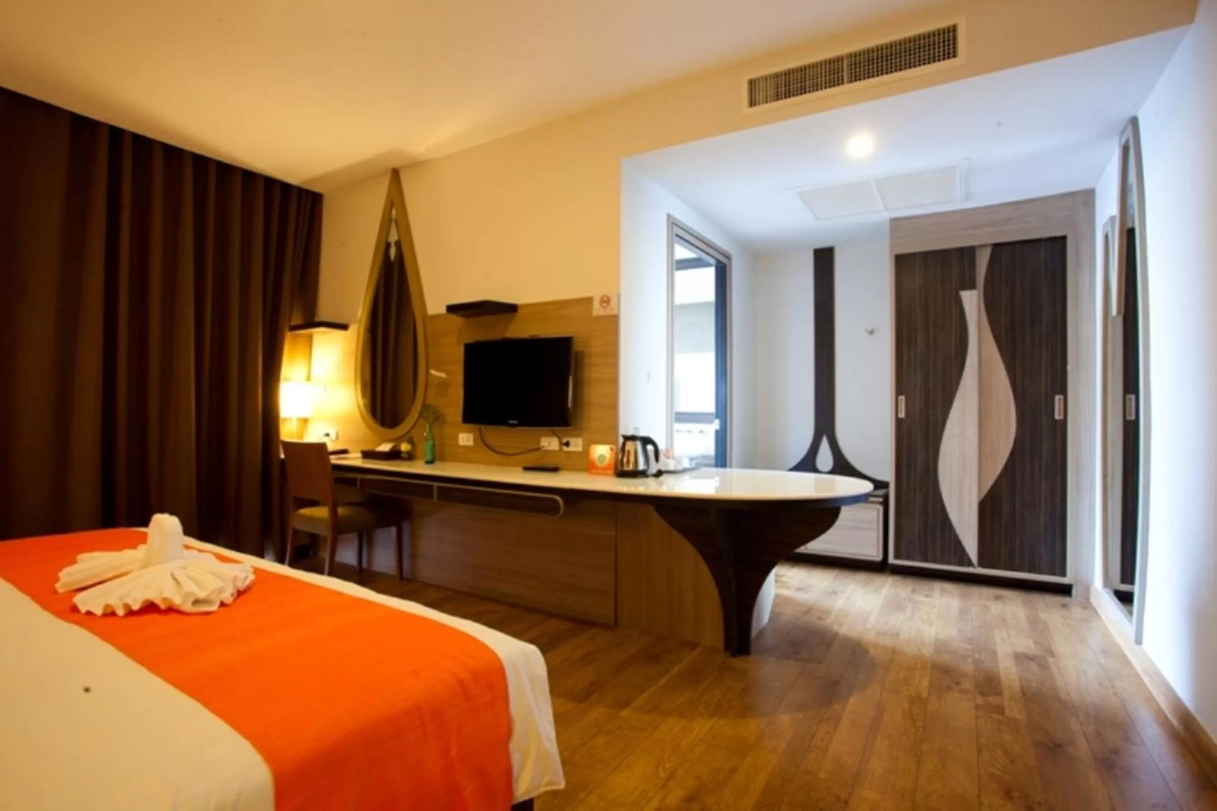 Bed in Prajaktra Design Hotel