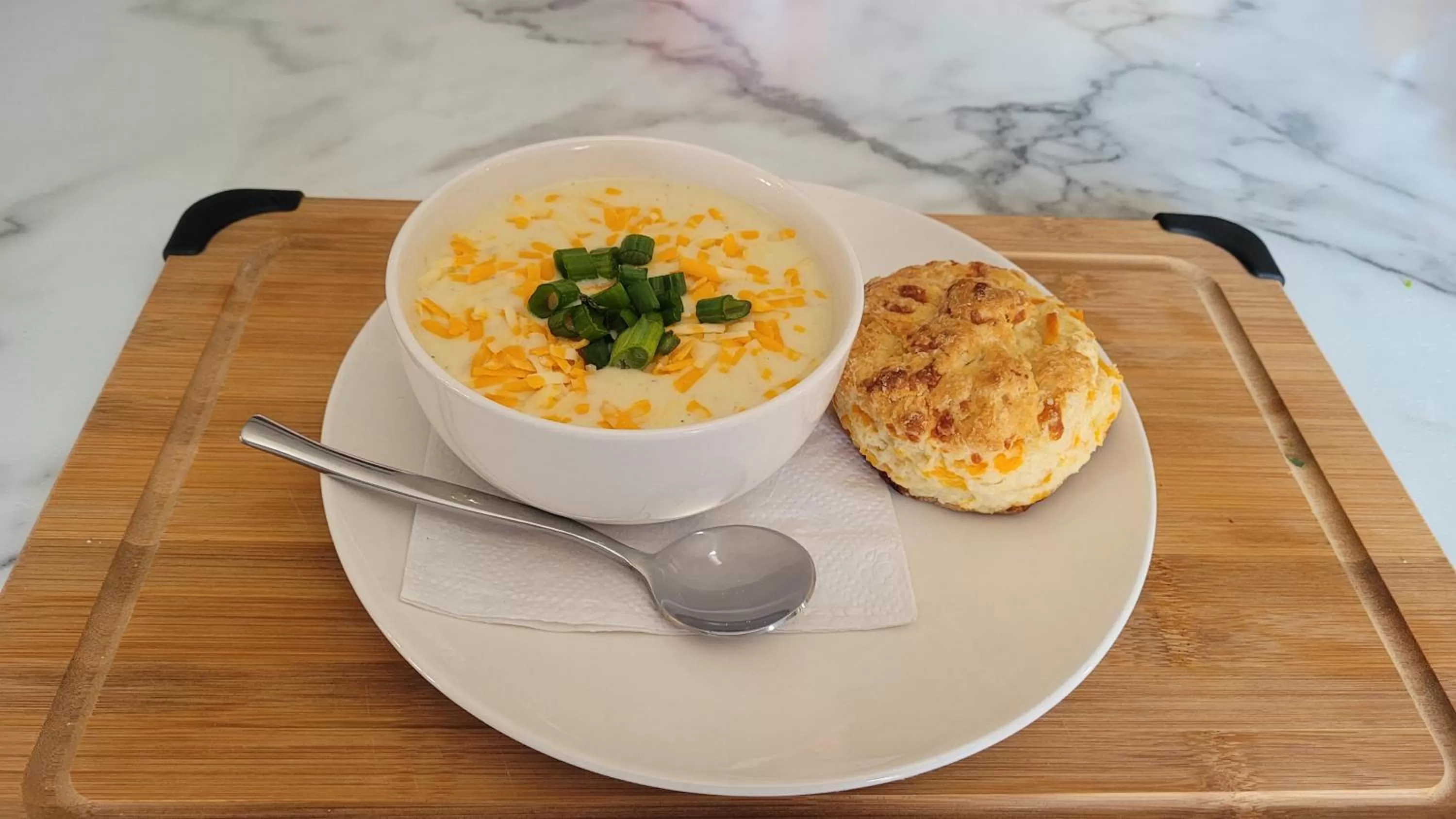 Lunch in The Harbourside Inn & Cafe