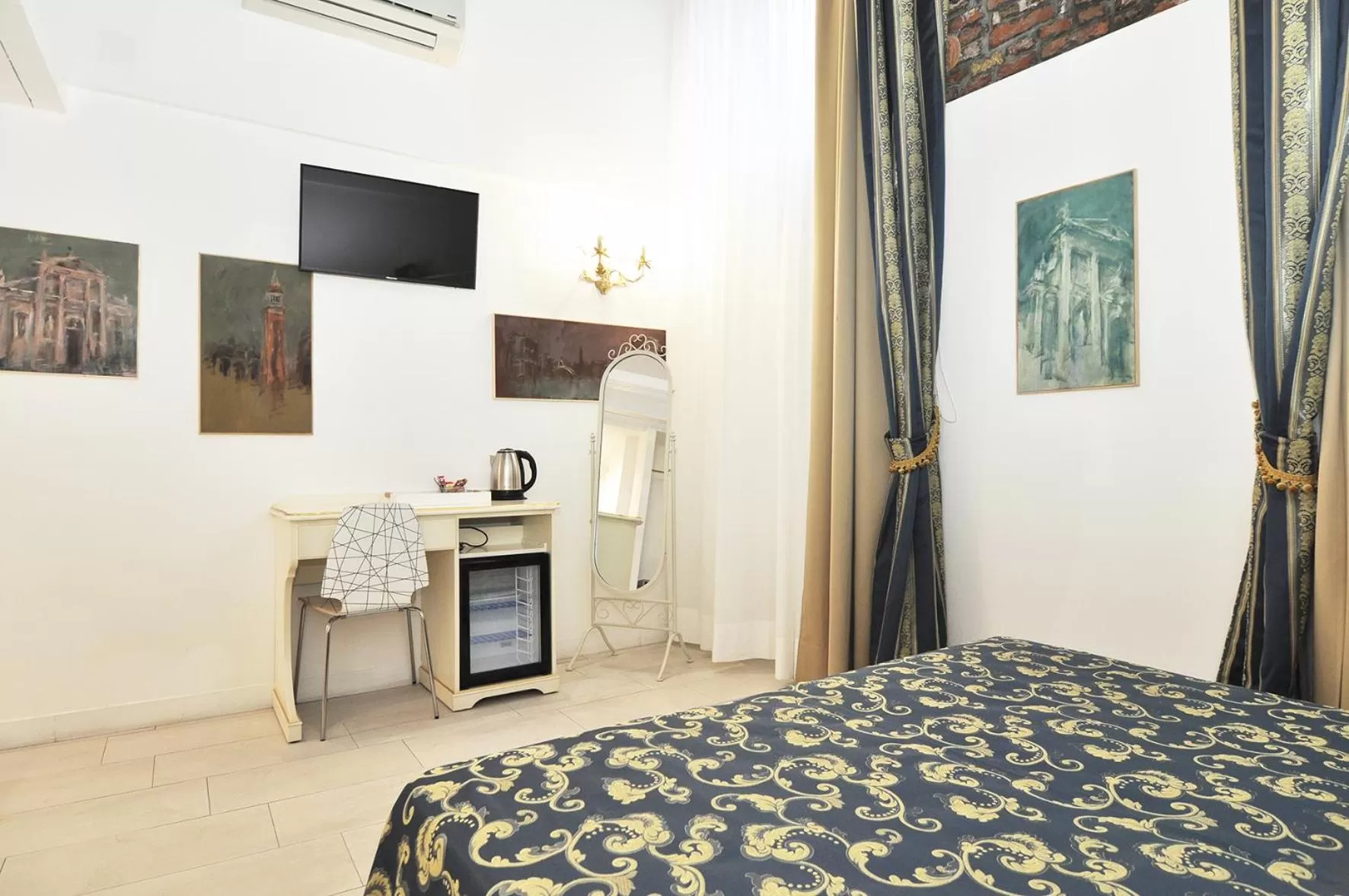 Photo of the whole room, Bed in Al Mascaron Ridente