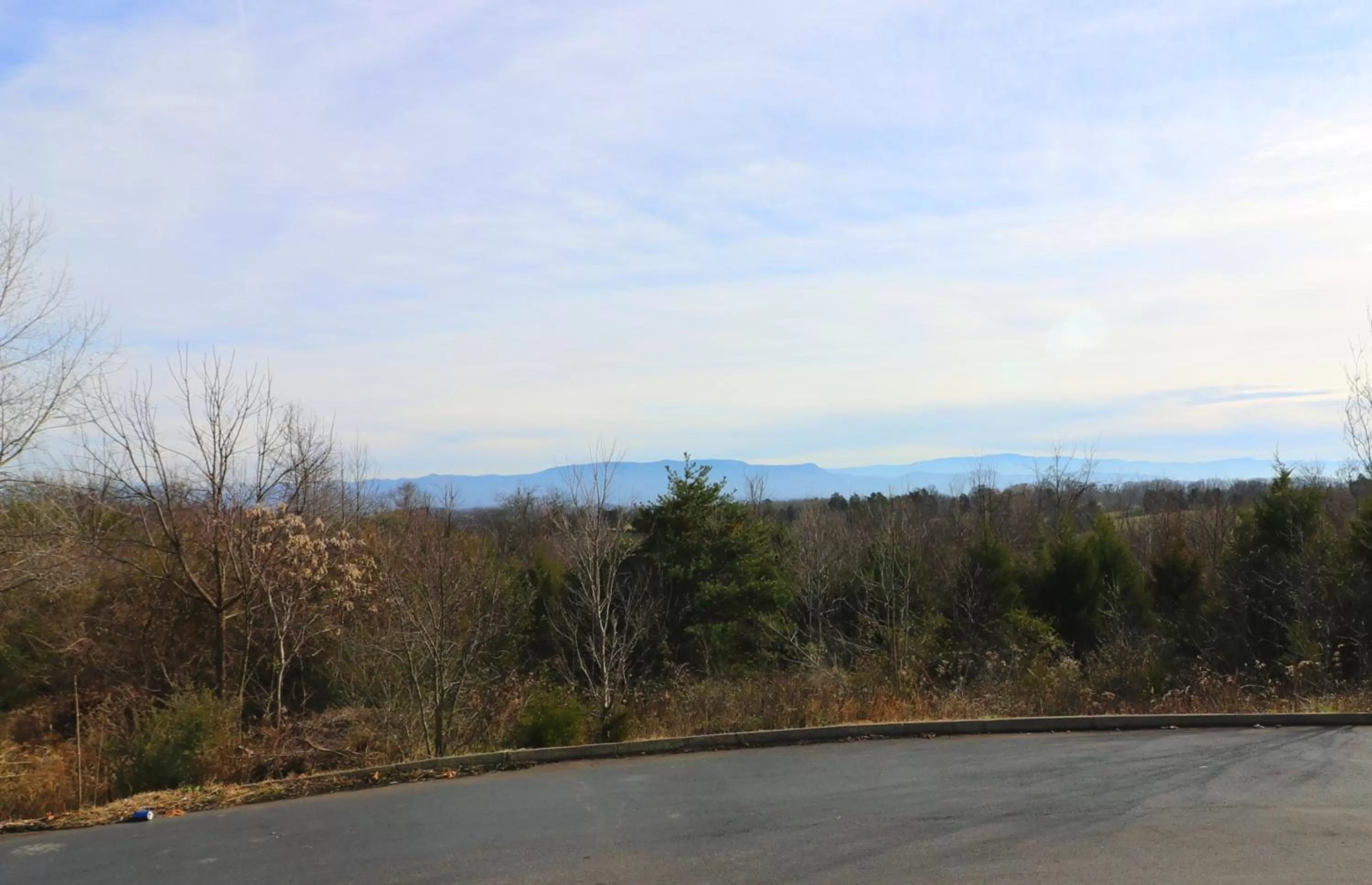 Mountain view in Jefferson Inn Dandridge