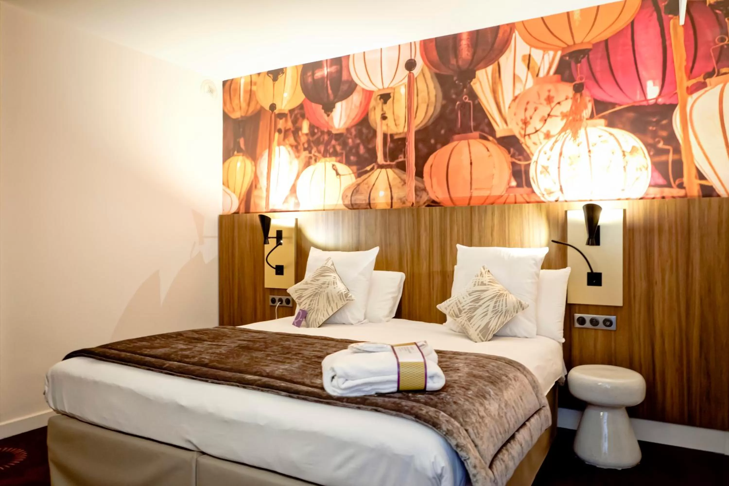 Bedroom, Bed in Mercure Lyon Centre Plaza République