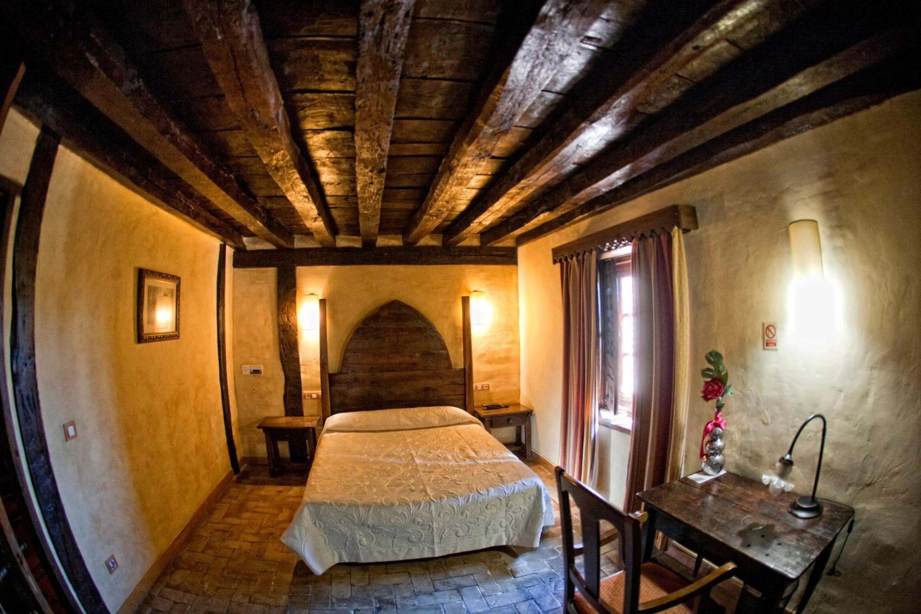 Decorative detail, Bed in Hotel Palacio de Elorriaga