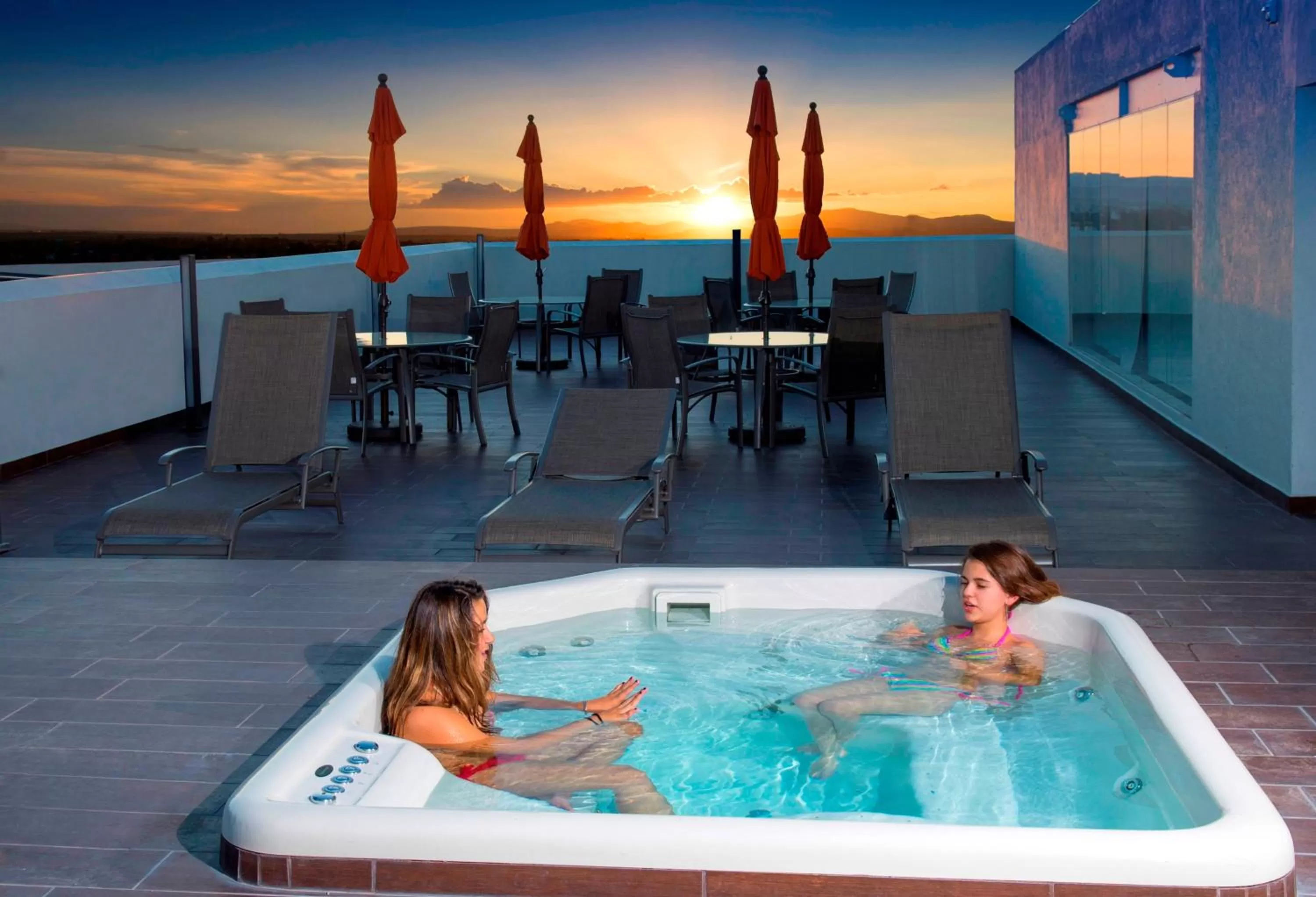 Lobby or reception in Holiday Inn Express & Suites Queretaro by IHG