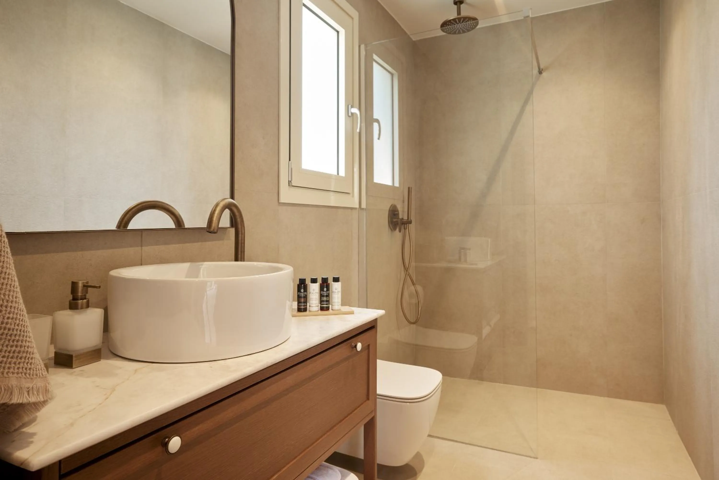 Bath in Parga Beach Resort