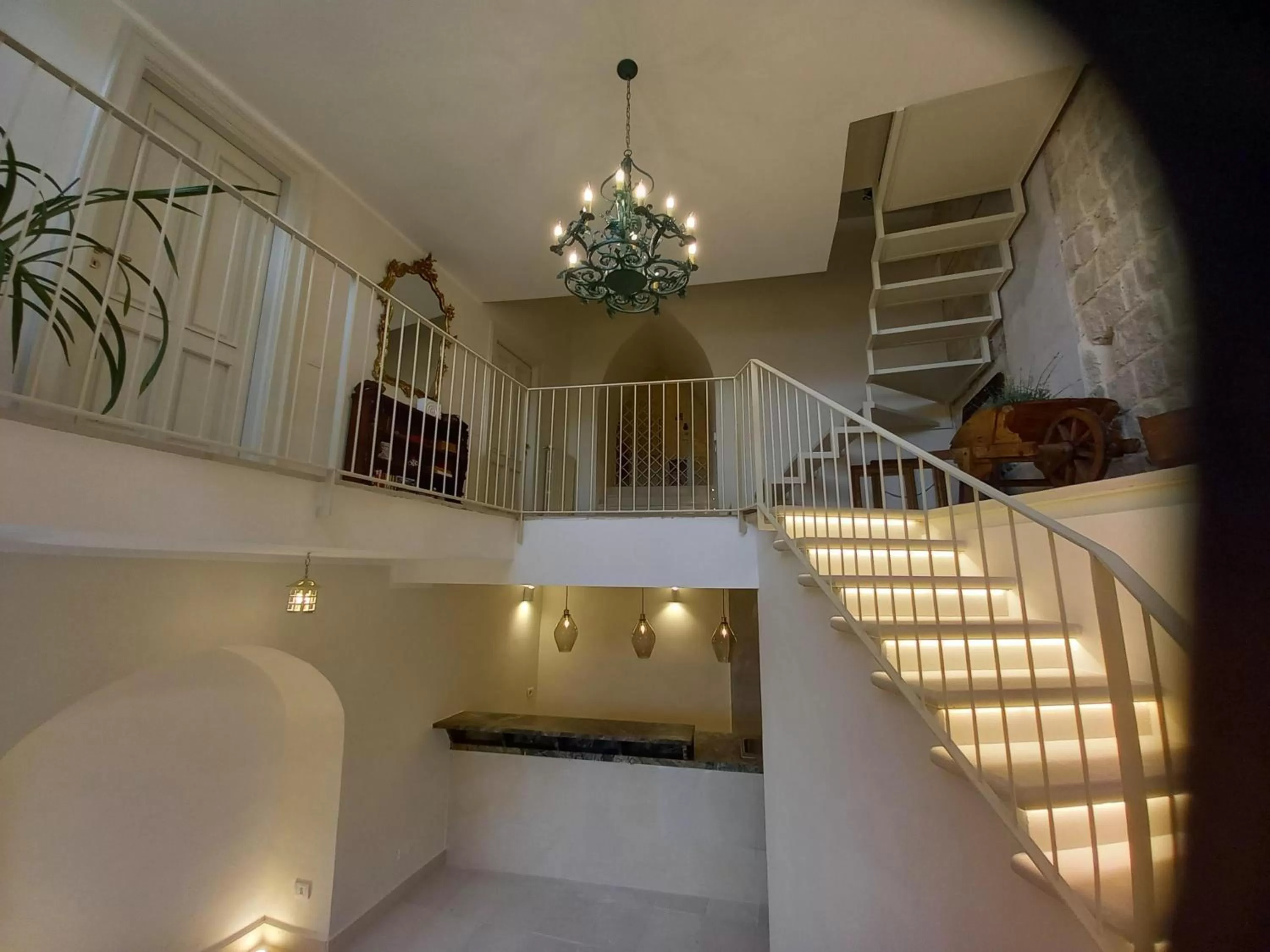 Lounge or bar in Le Petit Palais - Naples