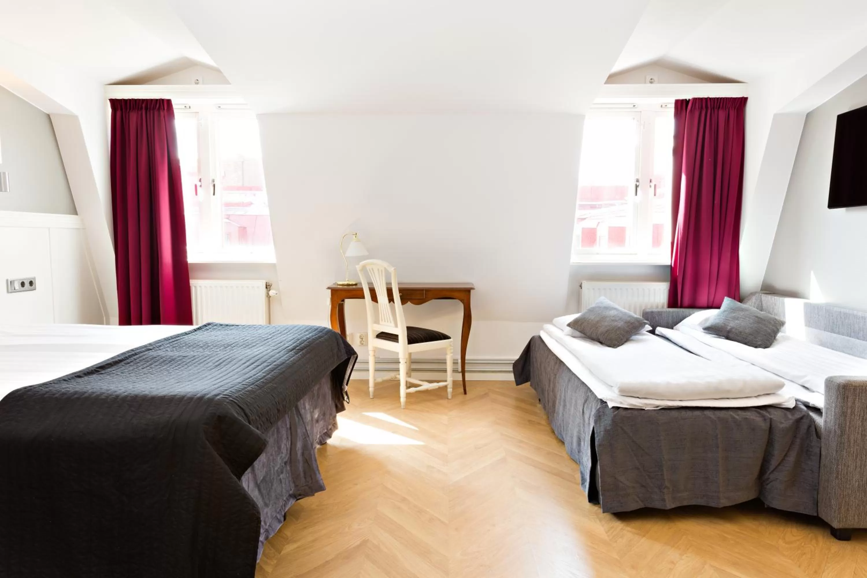 Photo of the whole room, Bed in Hotel Vasa, BW Signature Collection