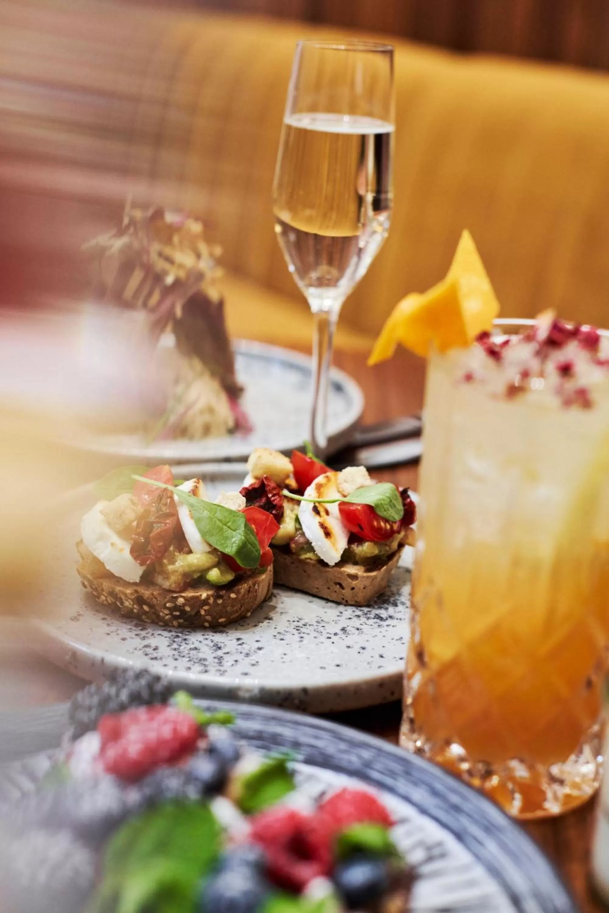 Restaurant/places to eat in Al Habtoor Palace Budapest, Preferred Hotels & Resorts