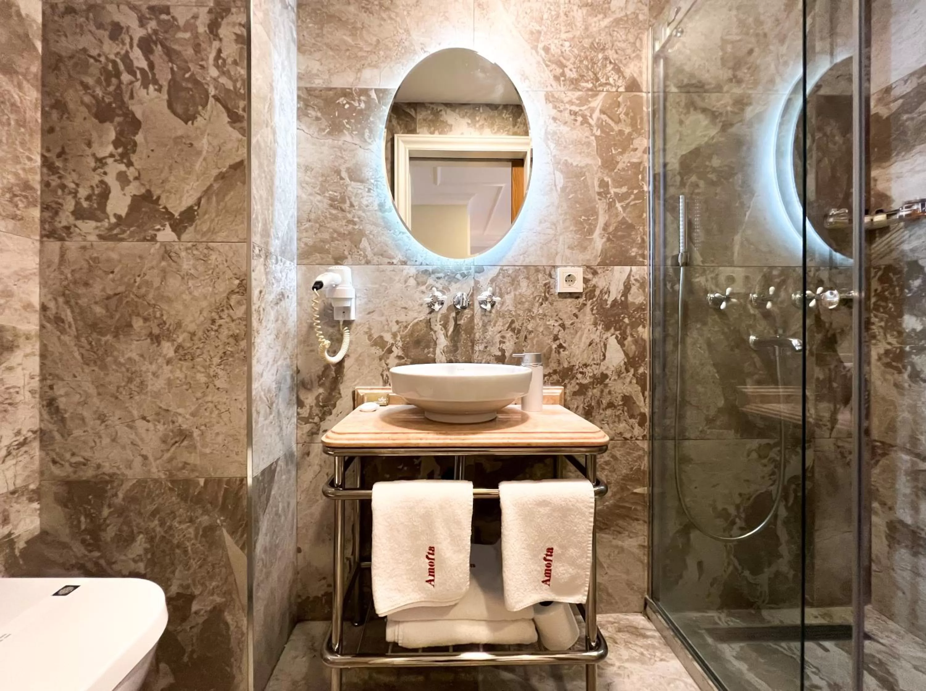 Bathroom in Amofta Hotel Taksim