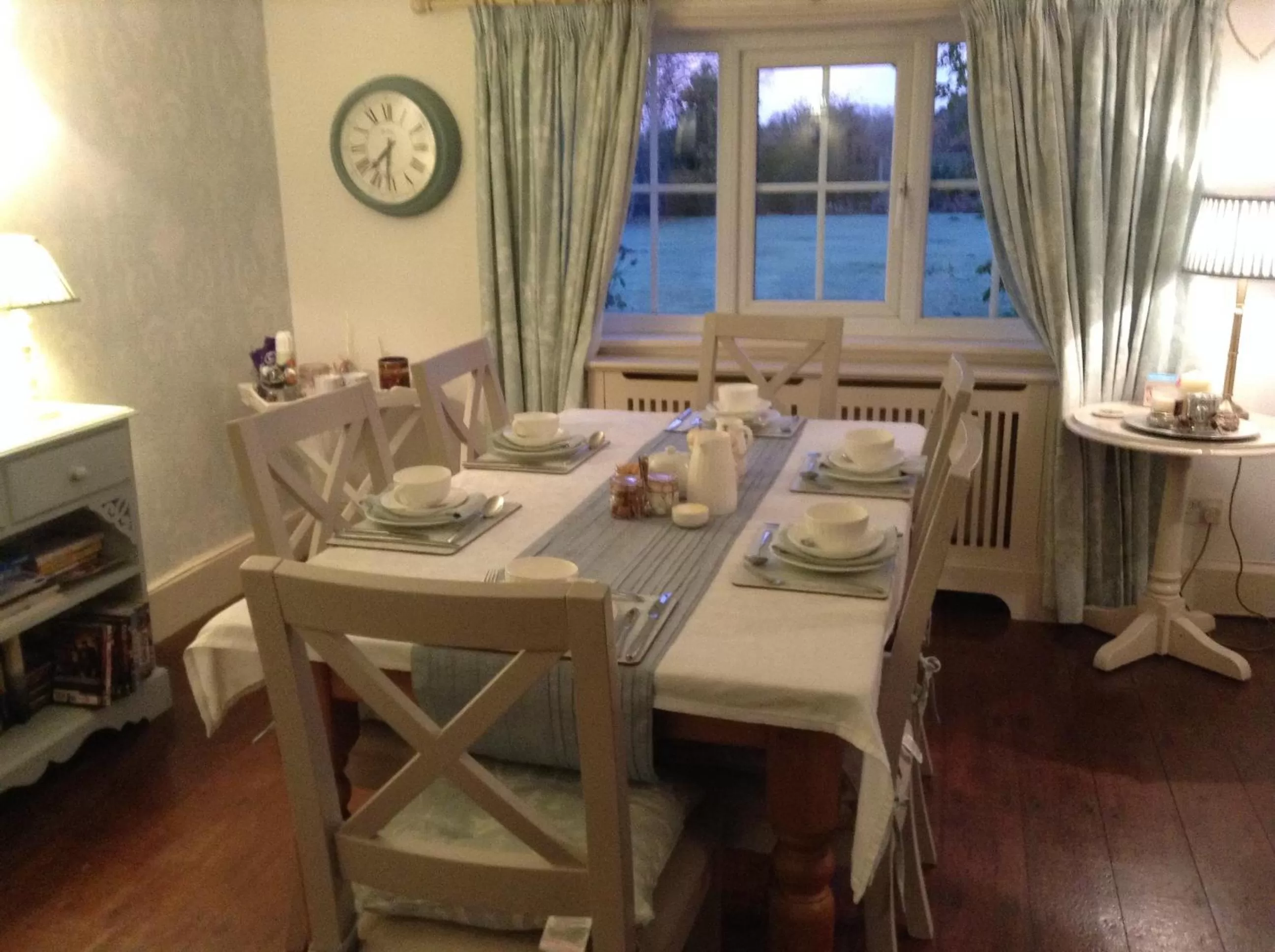 Breakfast, Bed in Birtles Farm Bed and Breakfast