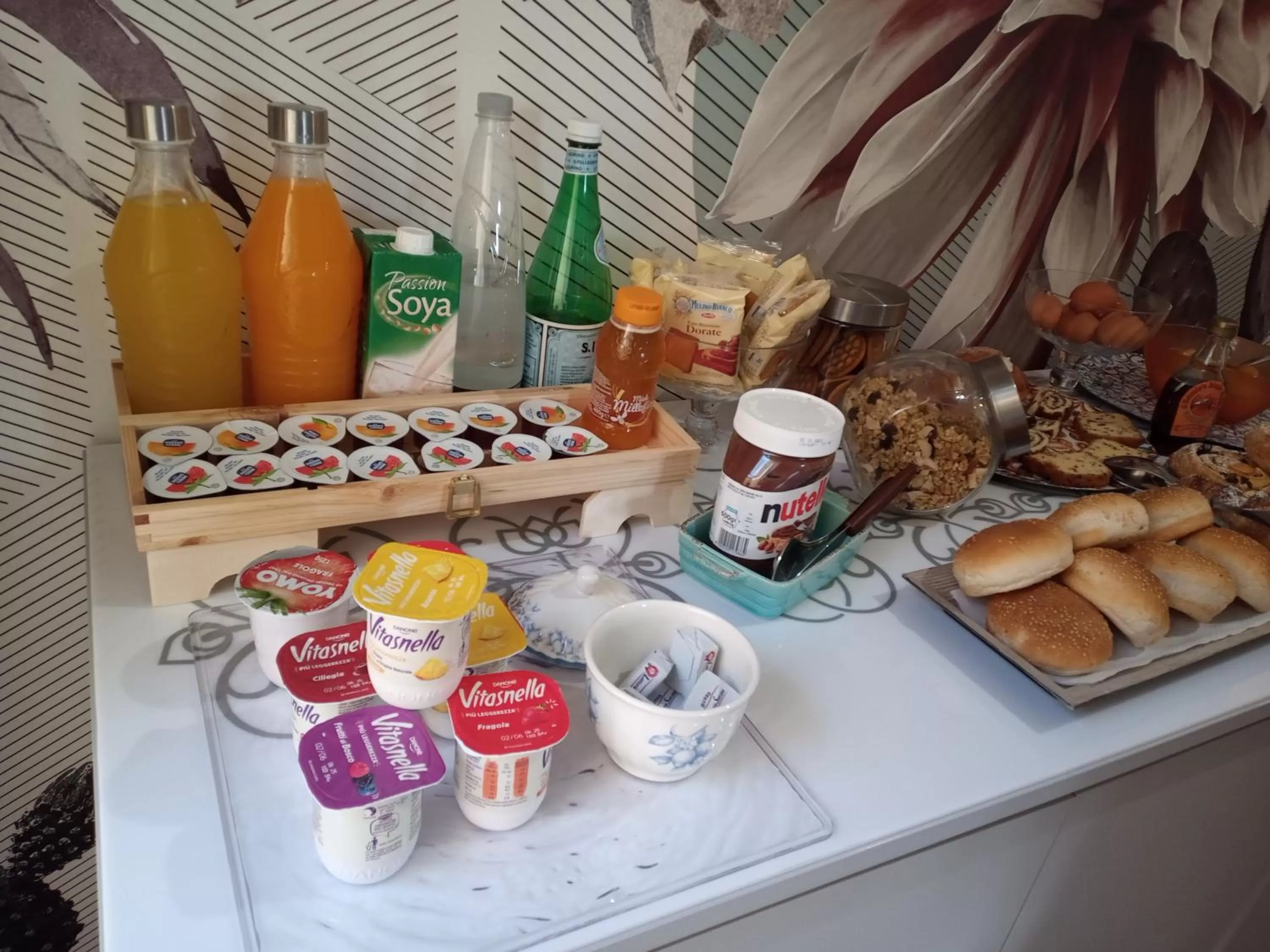 Breakfast in Galleria del Duomo