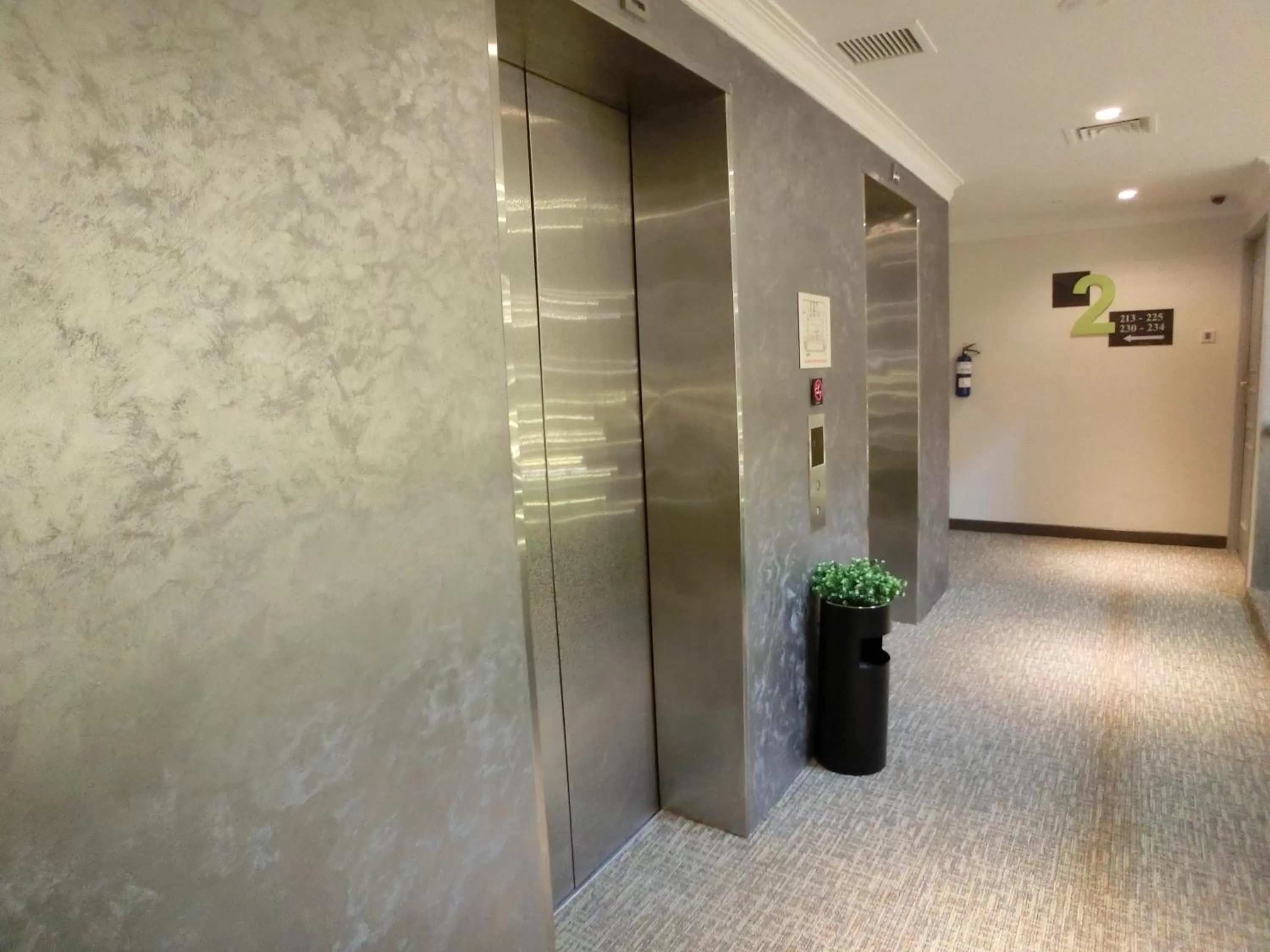 Decorative detail in Champion Hotel