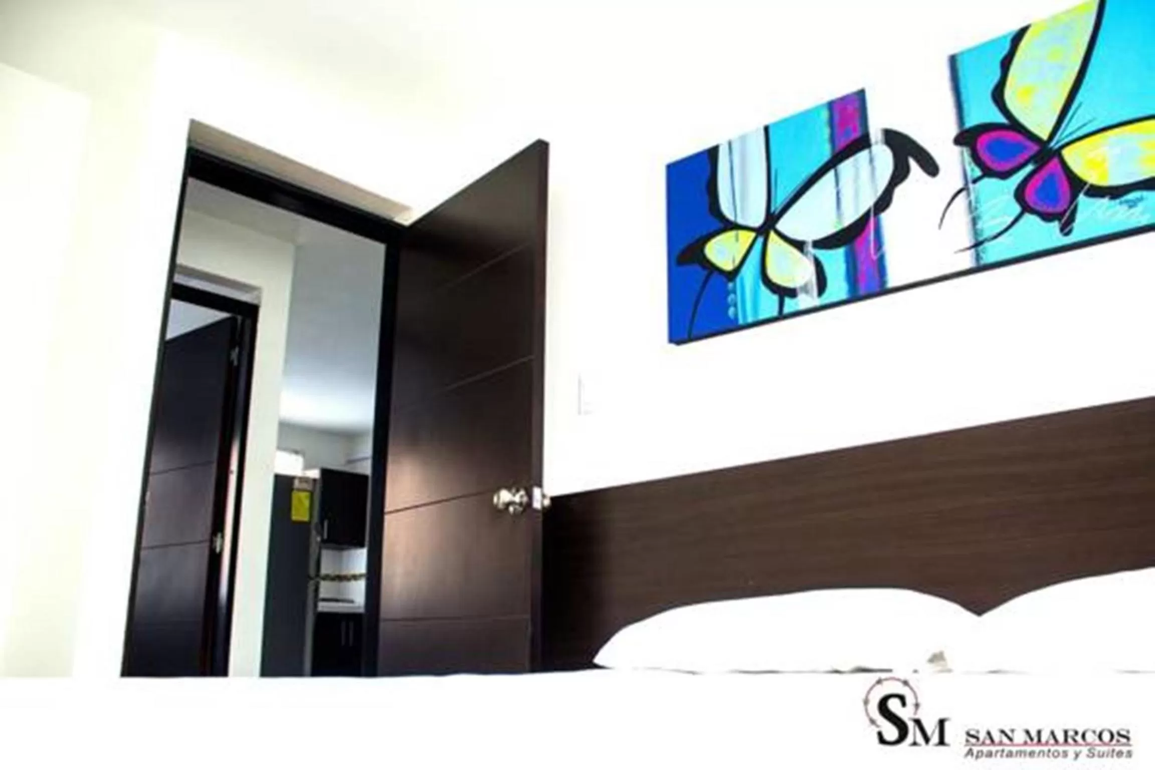 Decorative detail in Apartasuites San Marcos