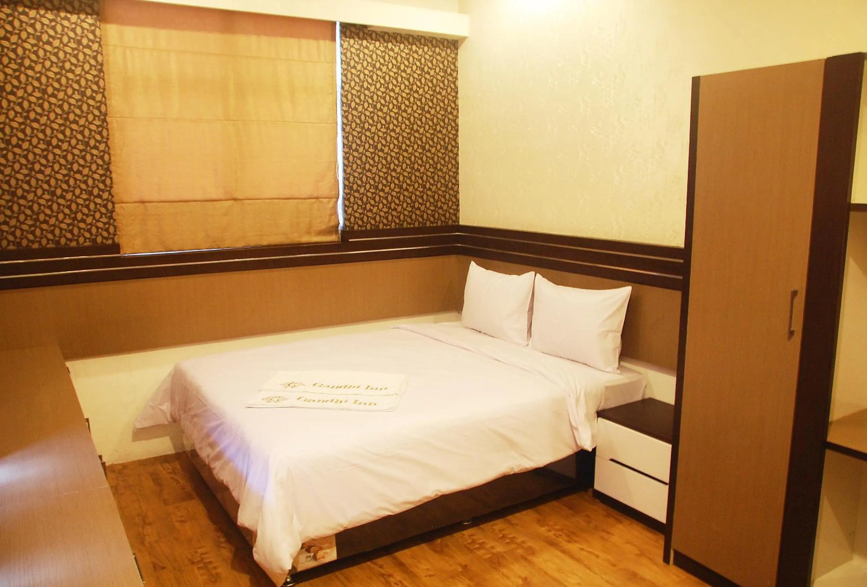 Deluxe Double Room in Gandhi Inn