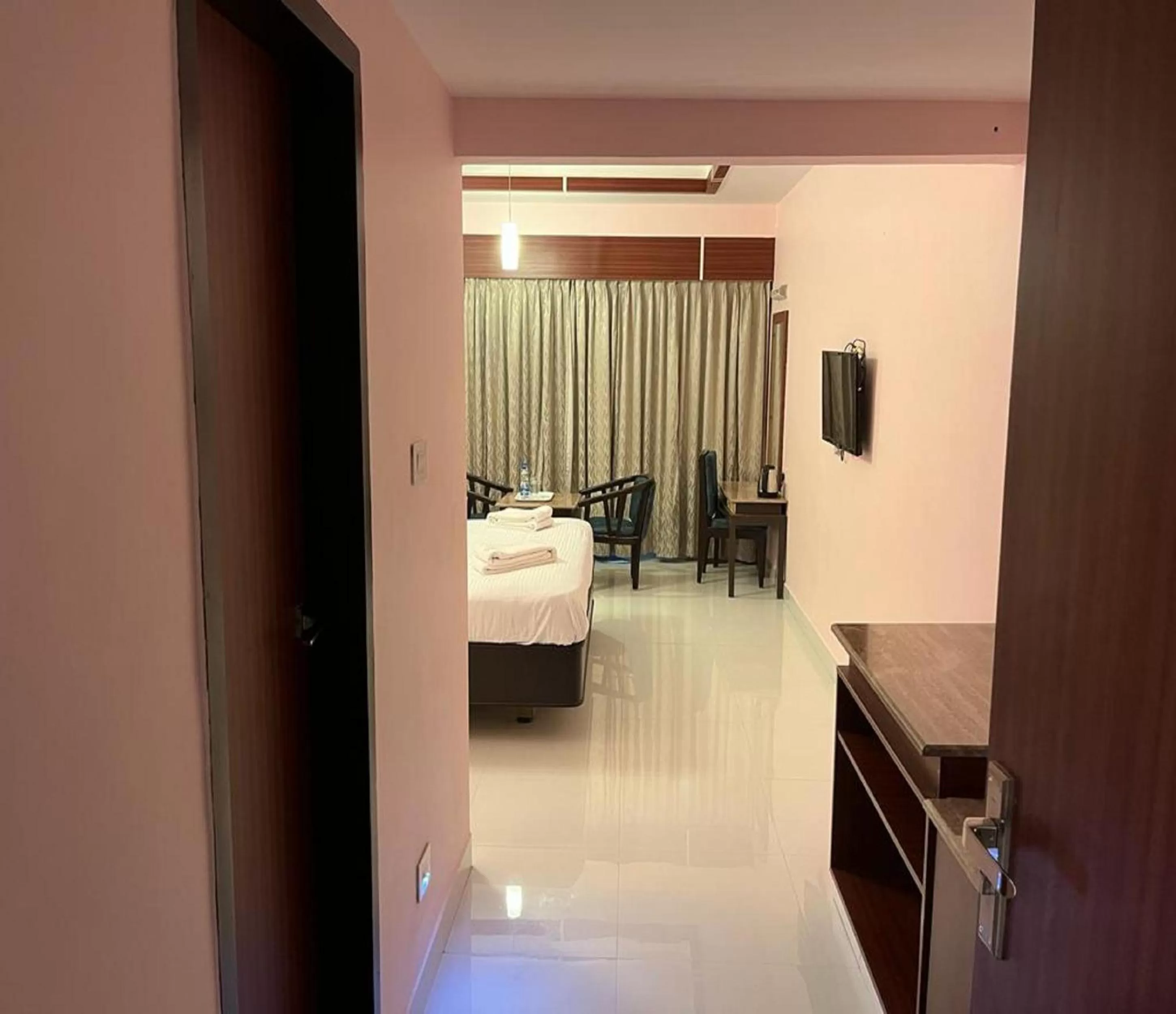 Bedroom in Daffodil Inn