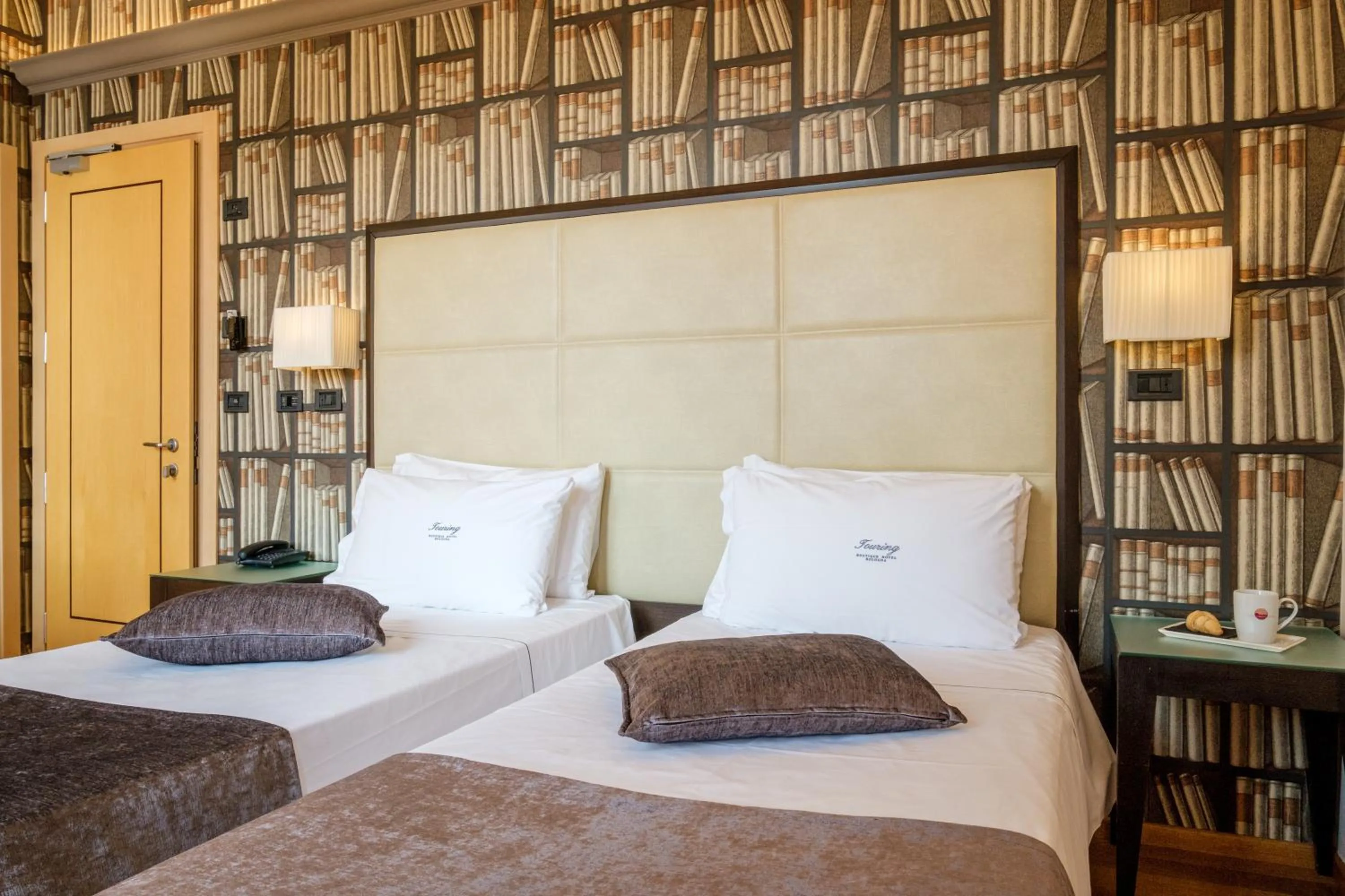 Bed in Hotel Touring