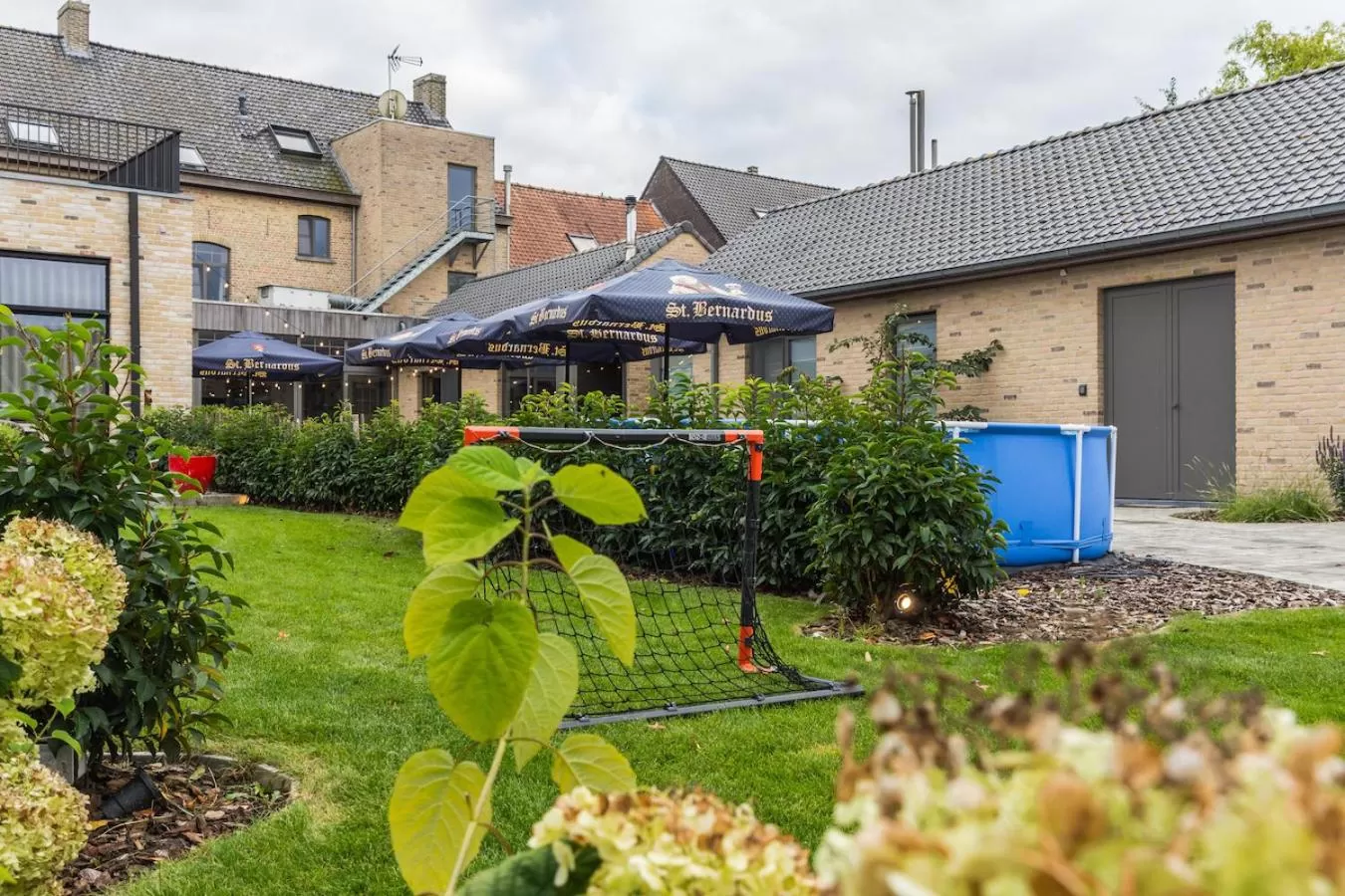 Property Building in Oud Gemeentehuis