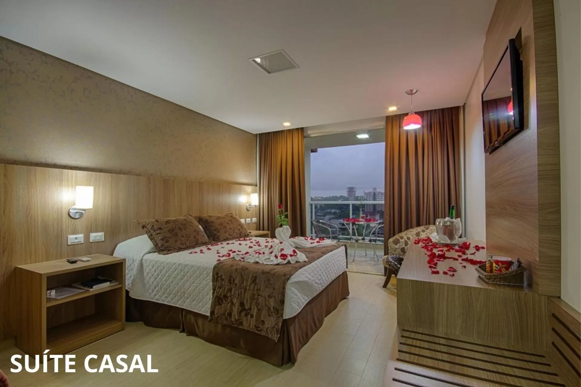 Photo of the whole room, Bed in Foz Presidente Comfort Hotel