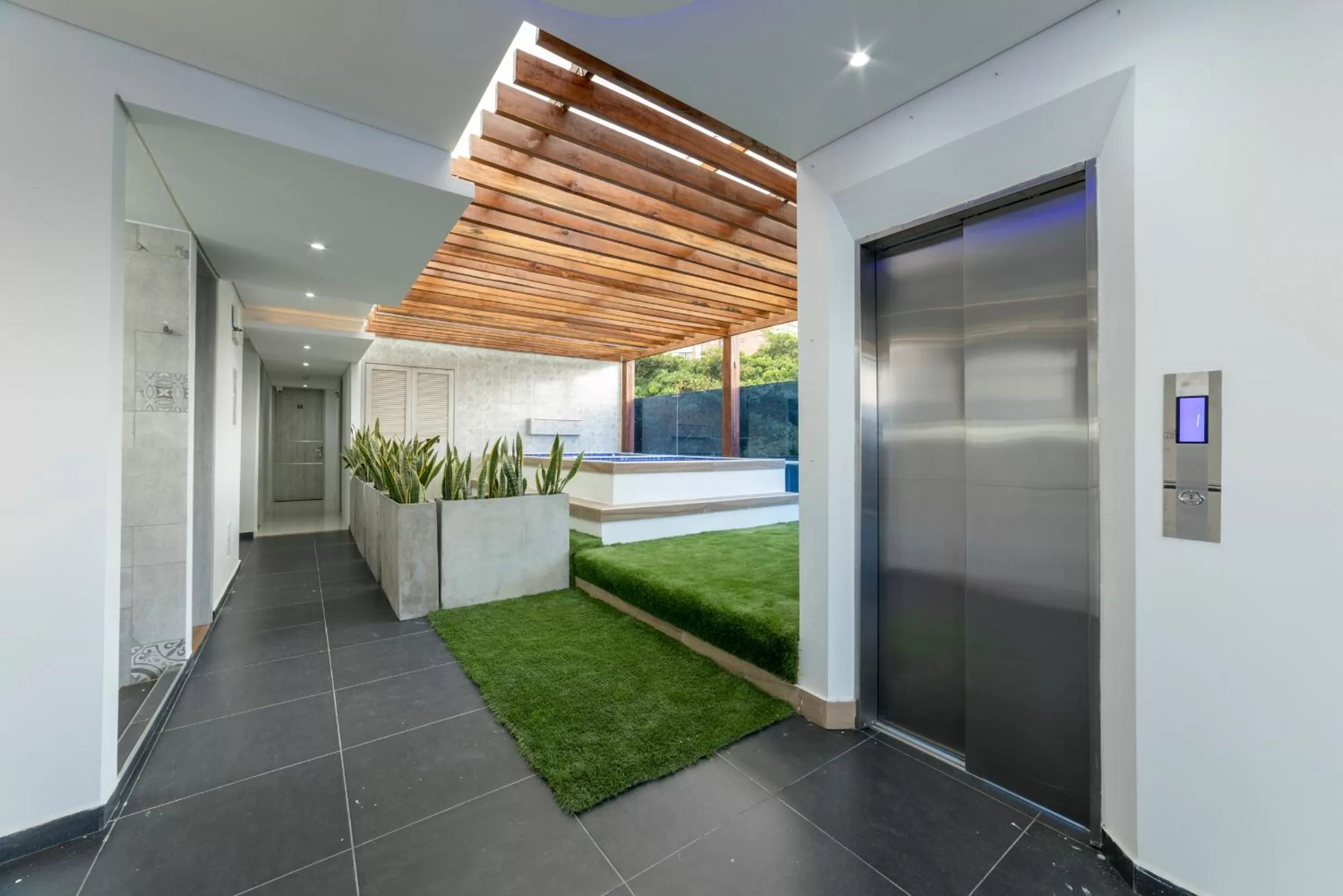 elevator in Piedra Luna