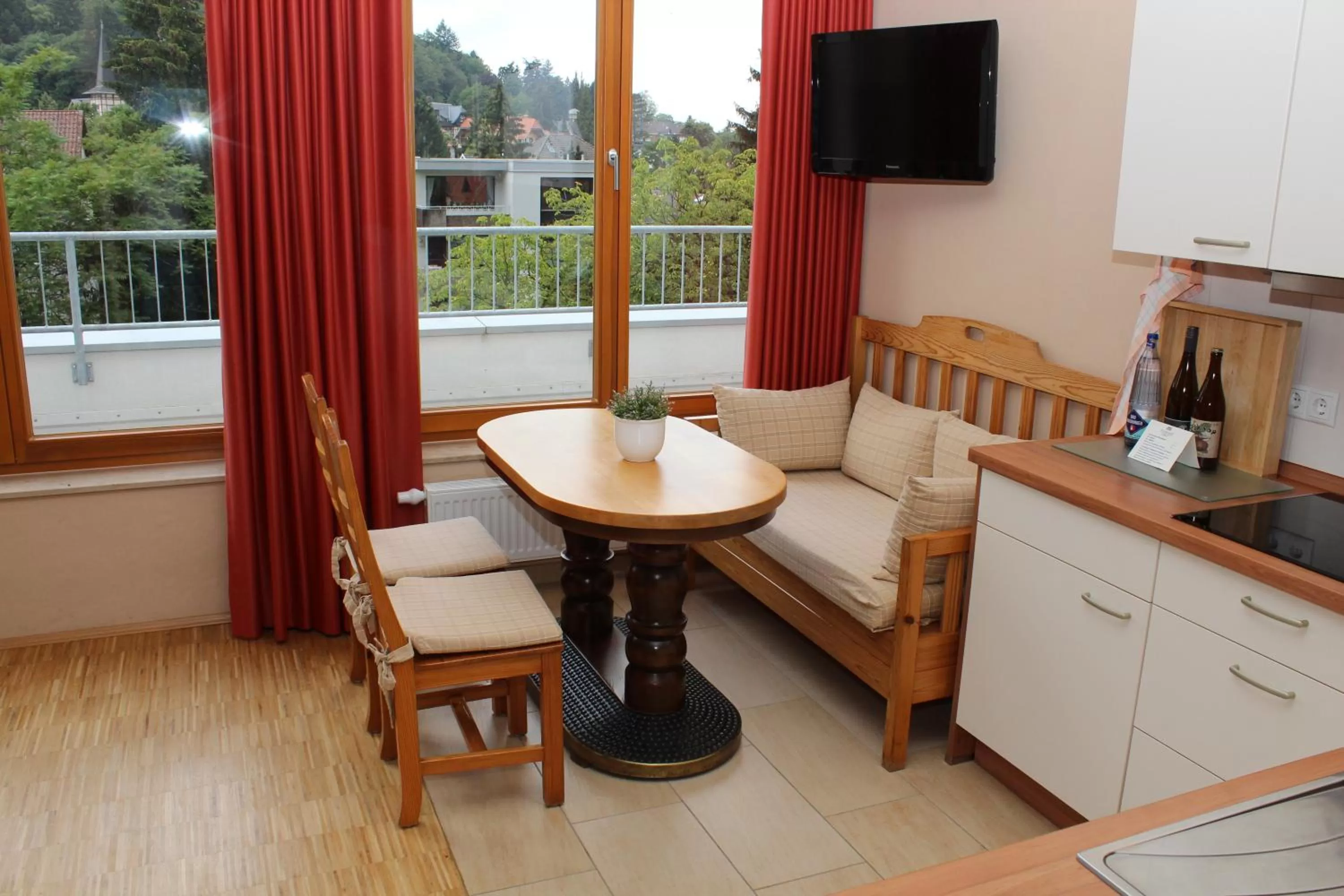 Kitchen or kitchenette in Plumbohms ECHT-HARZ-HOTEL