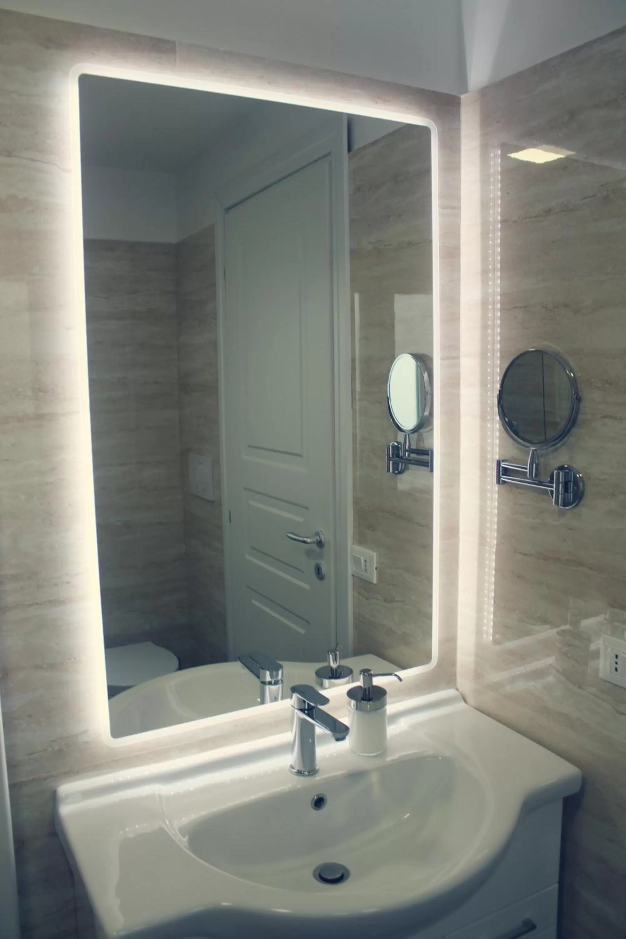 Bathroom in In San Frediano B&B