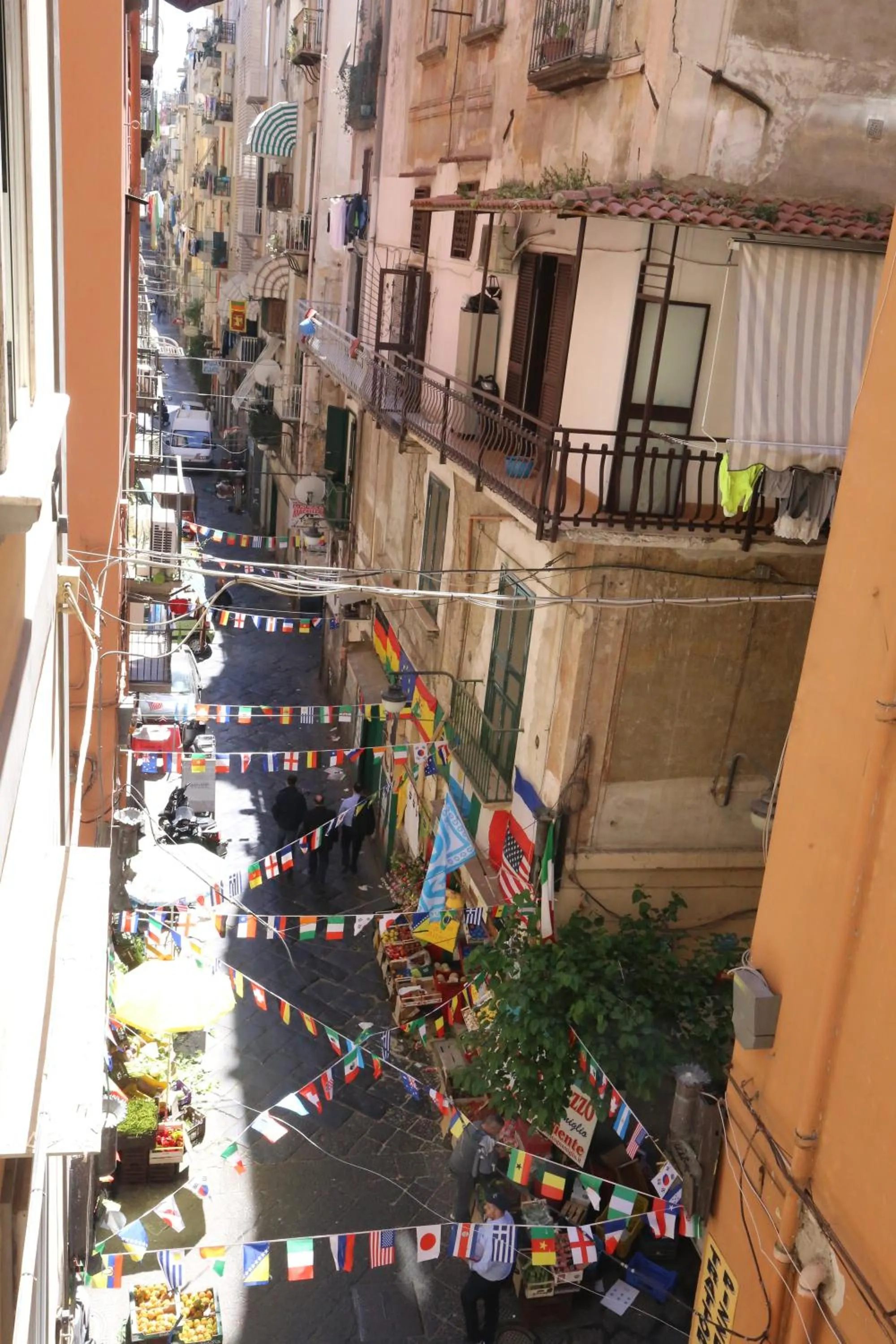 Restaurant/places to eat in NapoliMia Boutique Hotel