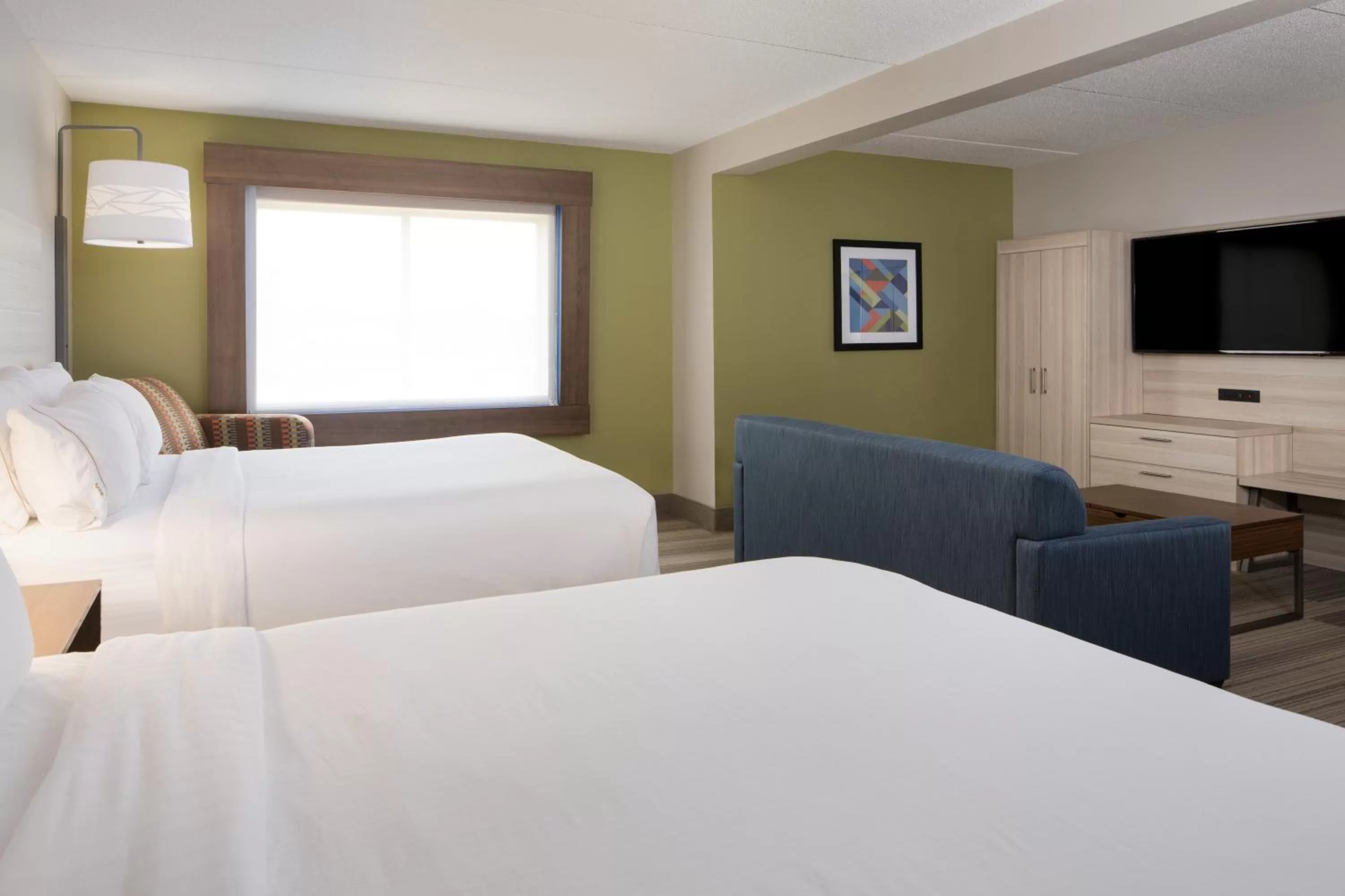 Photo of the whole room, Bed in Holiday Inn Express Louisville Northeast by IHG