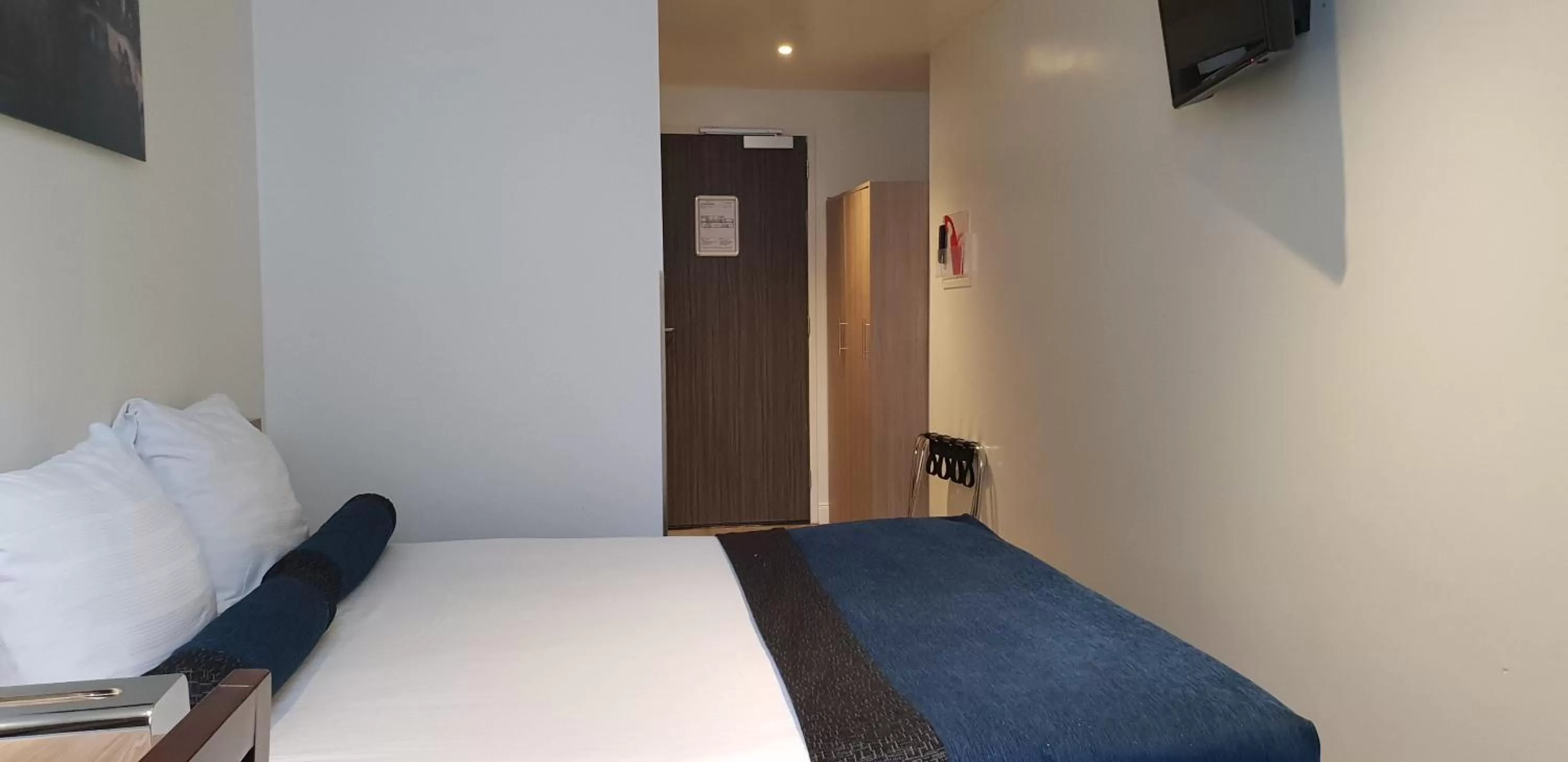 Photo of the whole room, Bed in Hotel Library Amsterdam