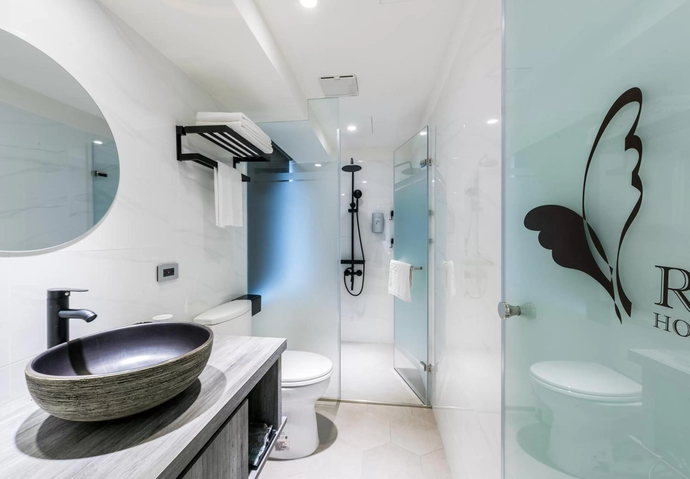 Bathroom in RF Hotel - Zhongxiao