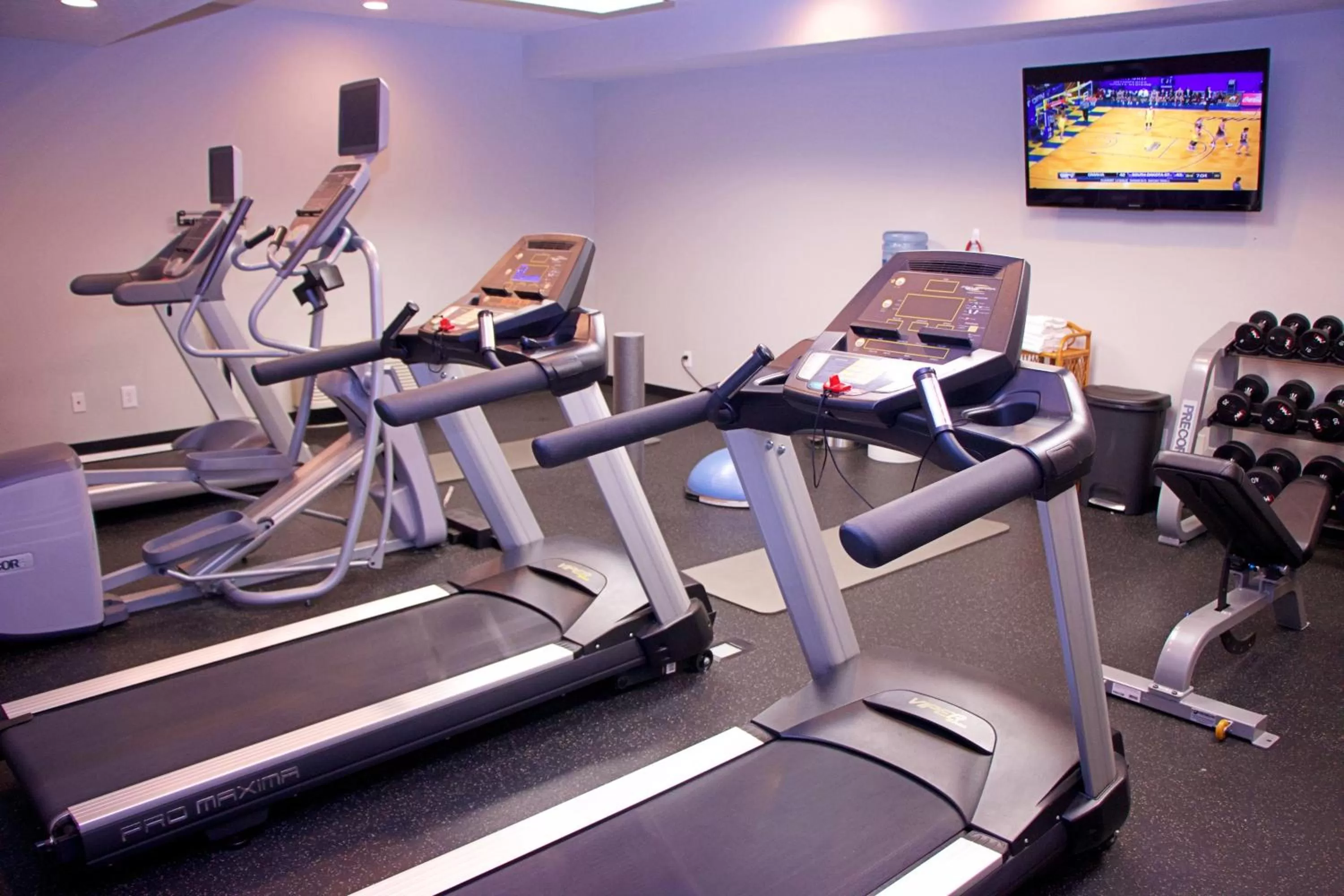 Fitness centre/facilities in Holiday Inn Express Hotel & Suites Pierre-Fort Pierre by IHG