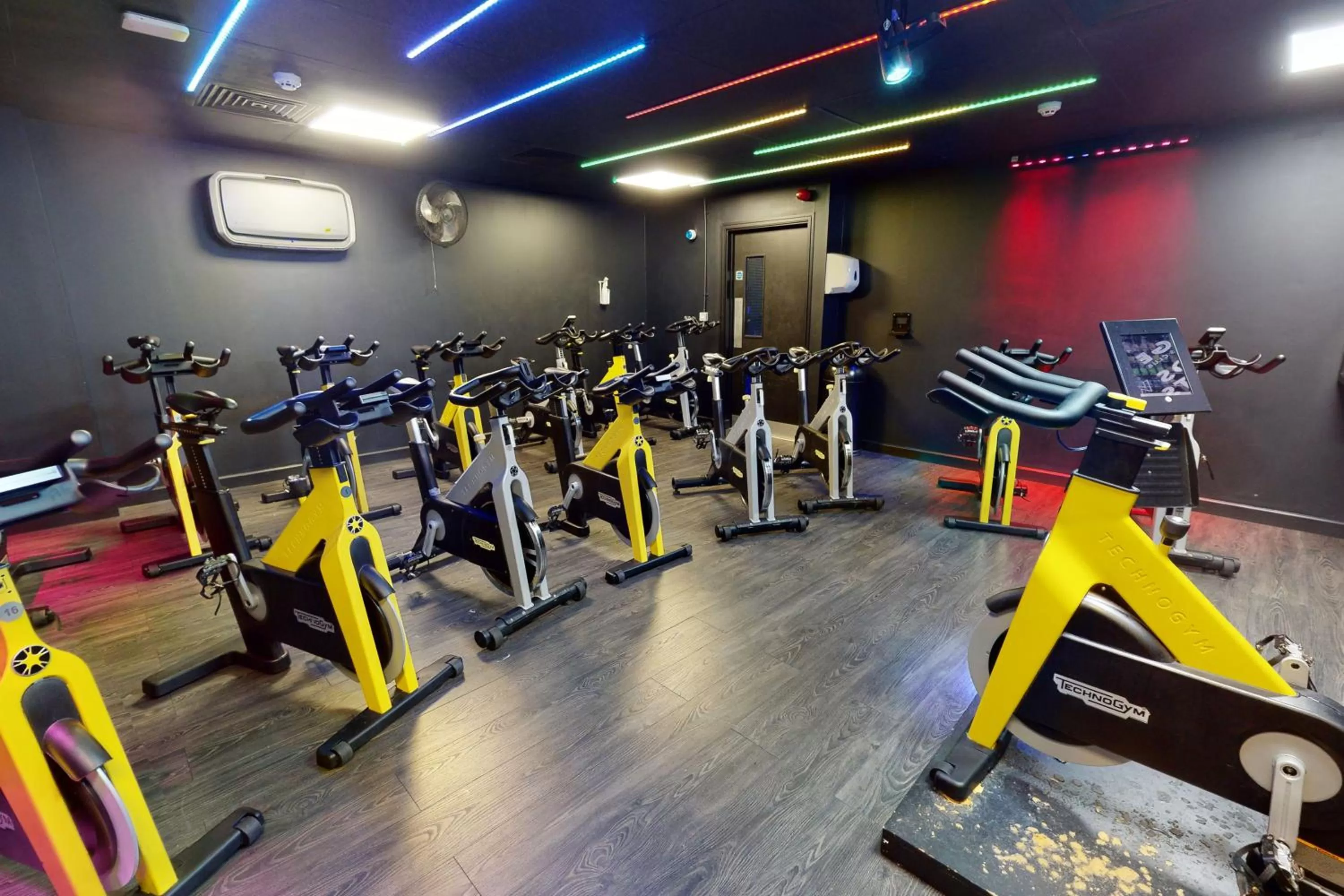 Fitness centre/facilities in Village Hotel Hull