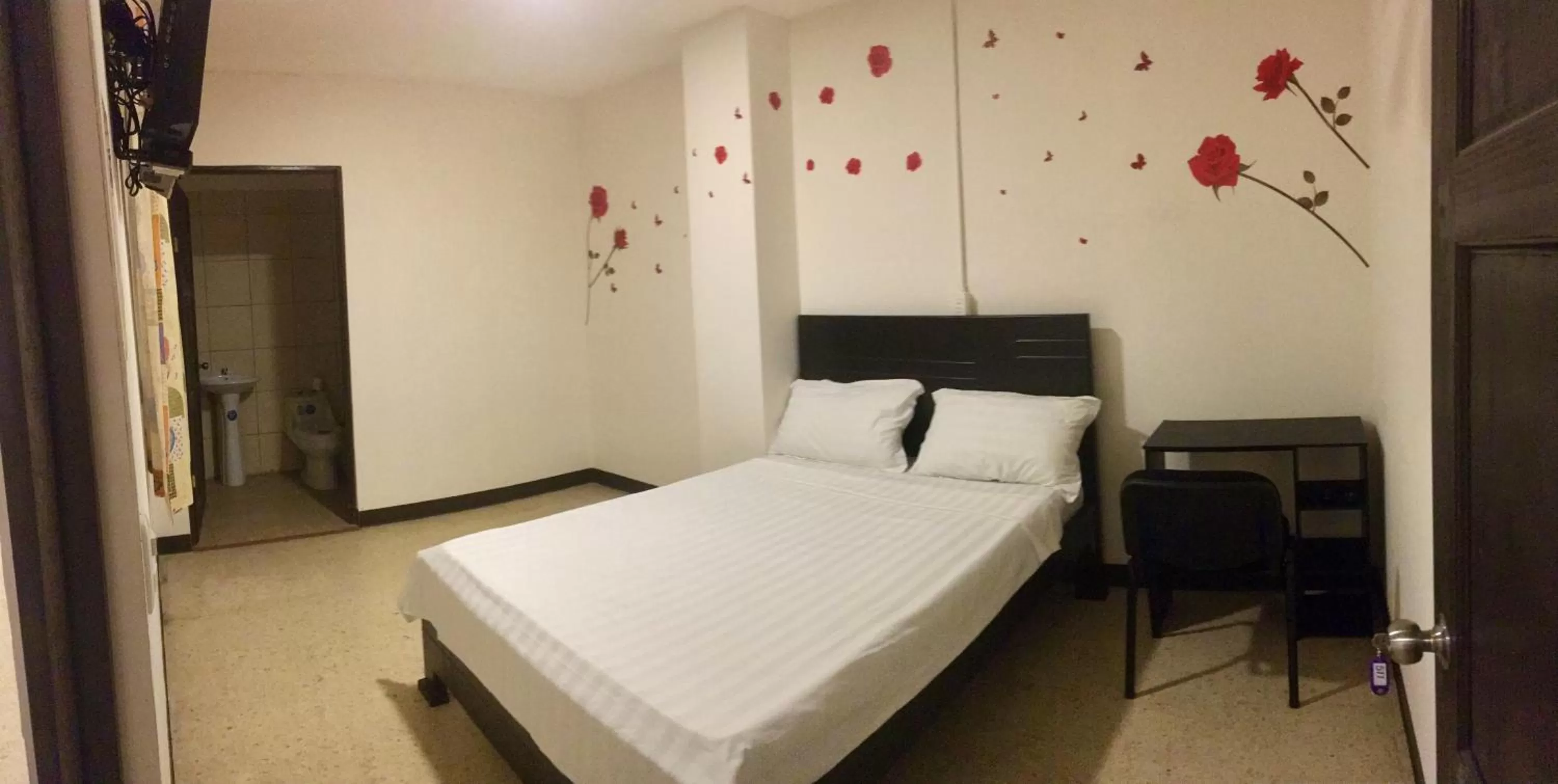 Bed in La Fortuna Roja