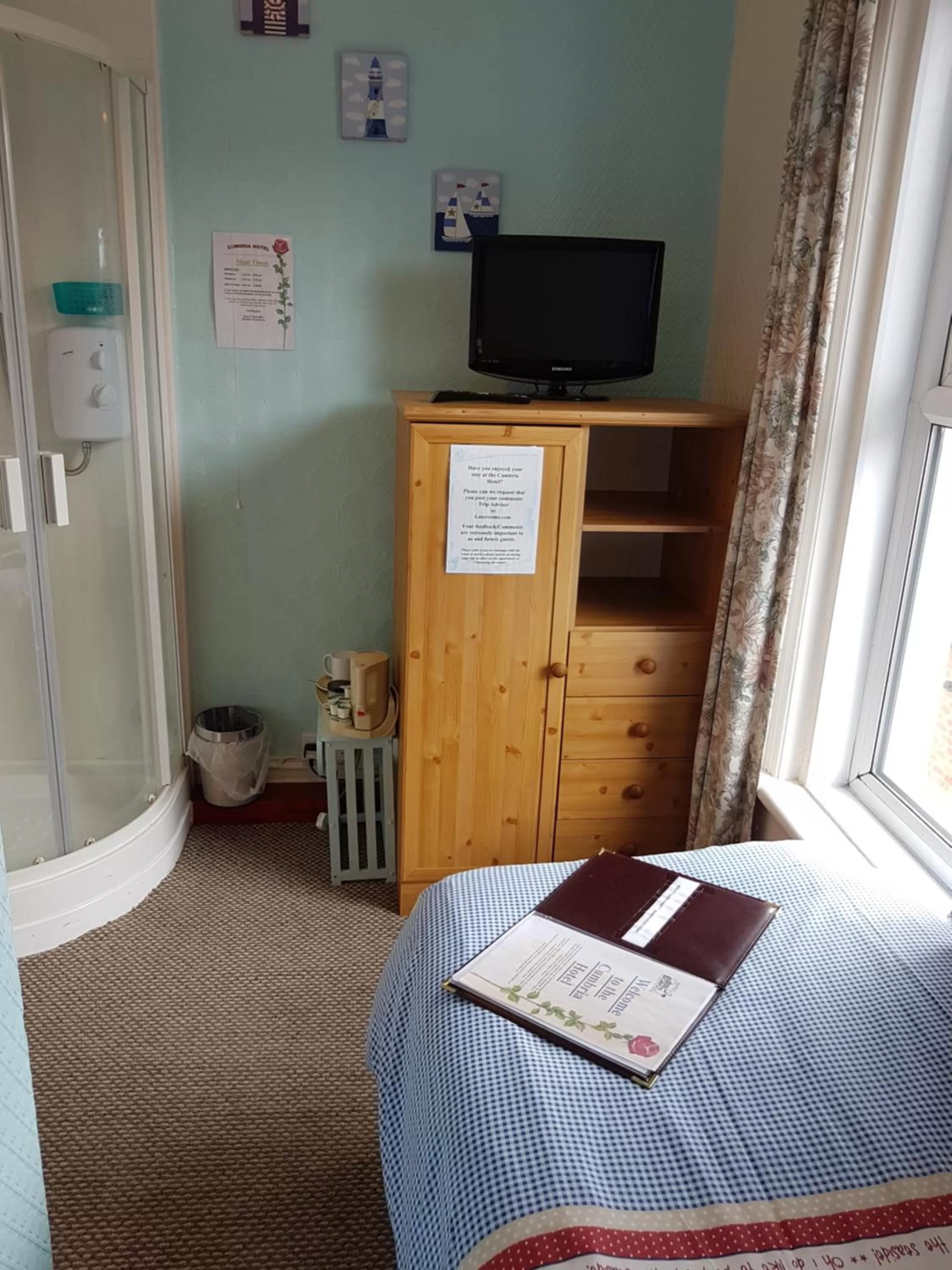 Photo of the whole room, Bed in Cumbria Guest House