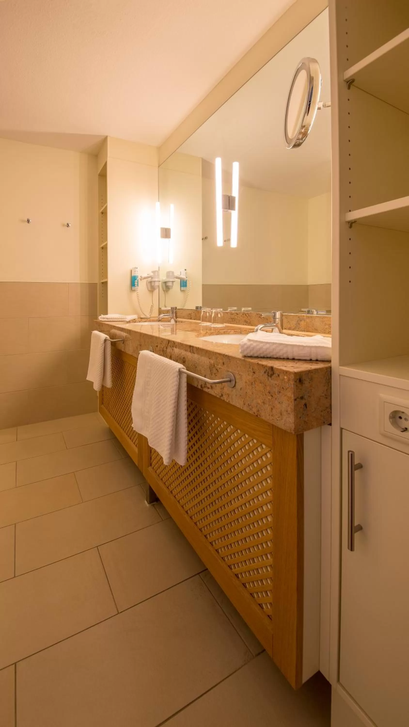 Bathroom in Michels Strandhotel Germania