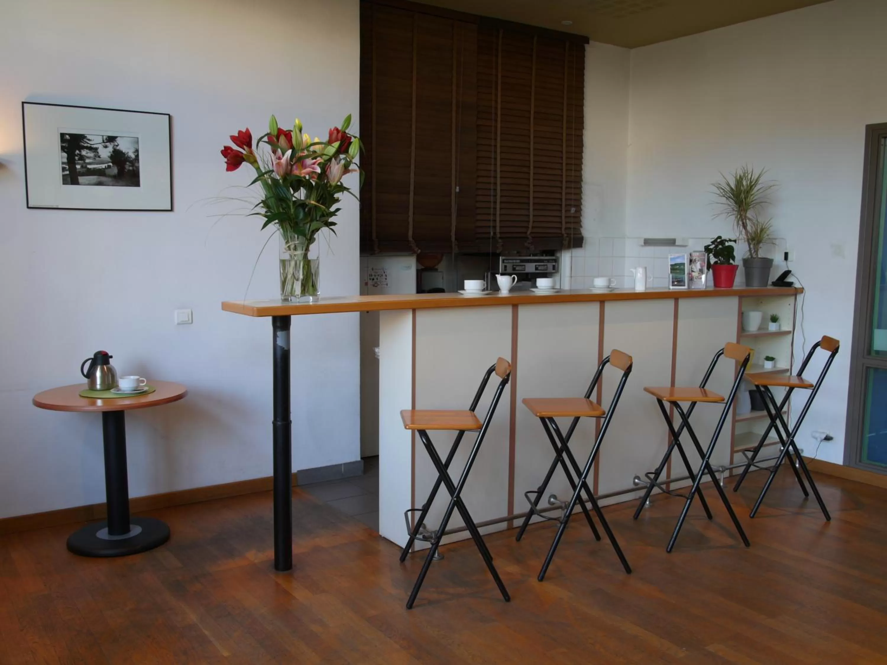 Kitchen or kitchenette in Séjours & Affaires Rouen Normandie