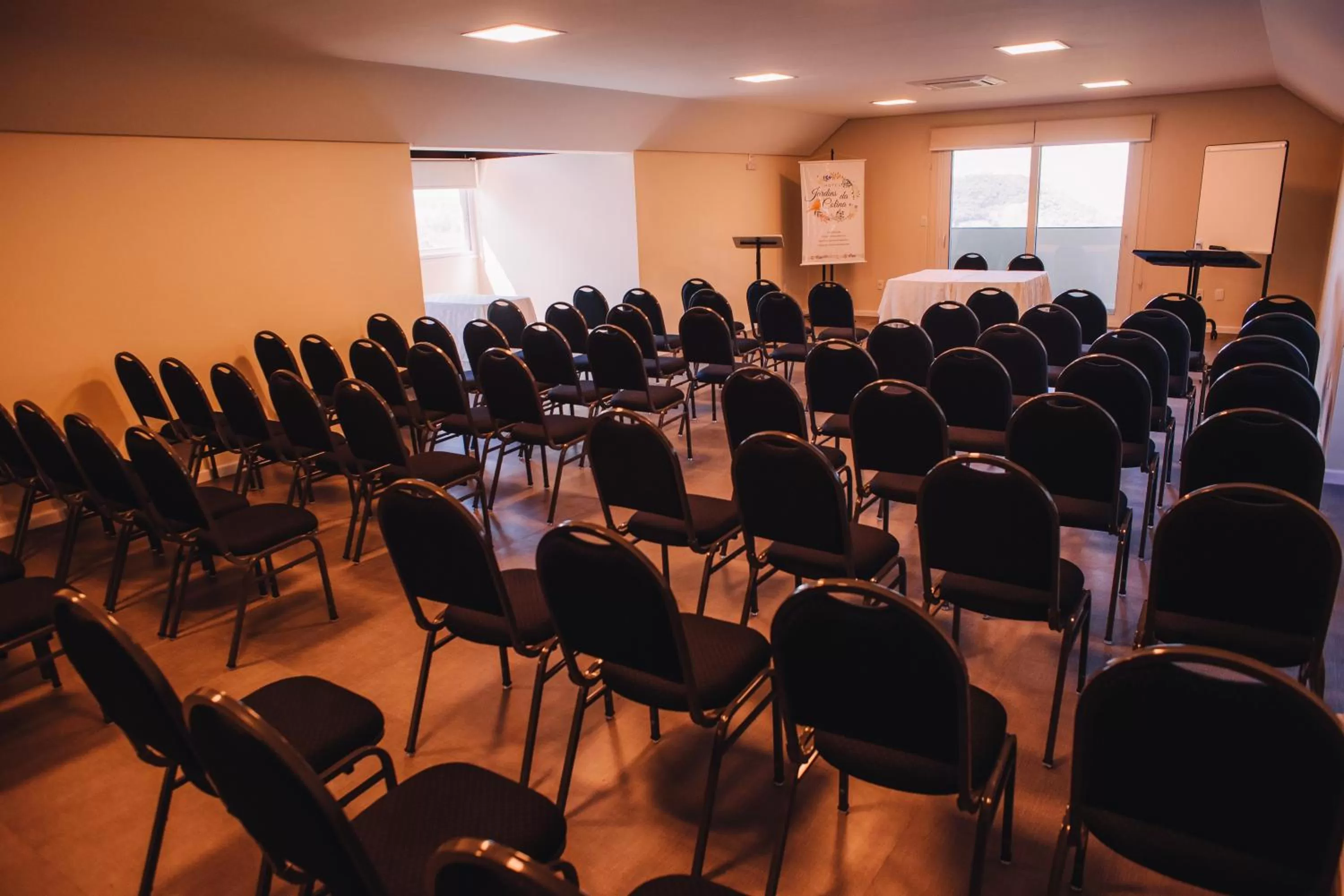 Meeting/conference room in Hotel Jardins da Colina