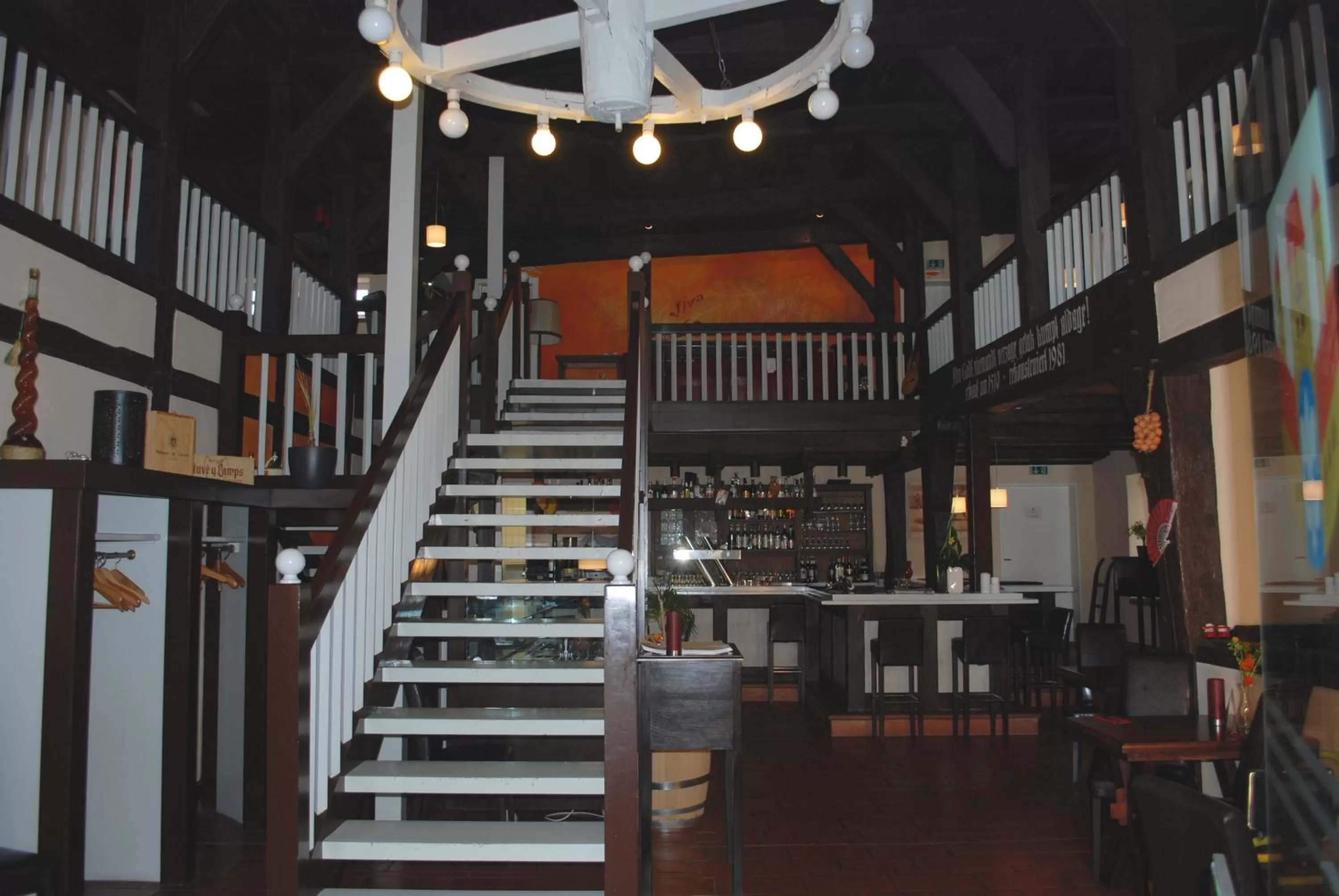 Restaurant/places to eat in Alt Warburg