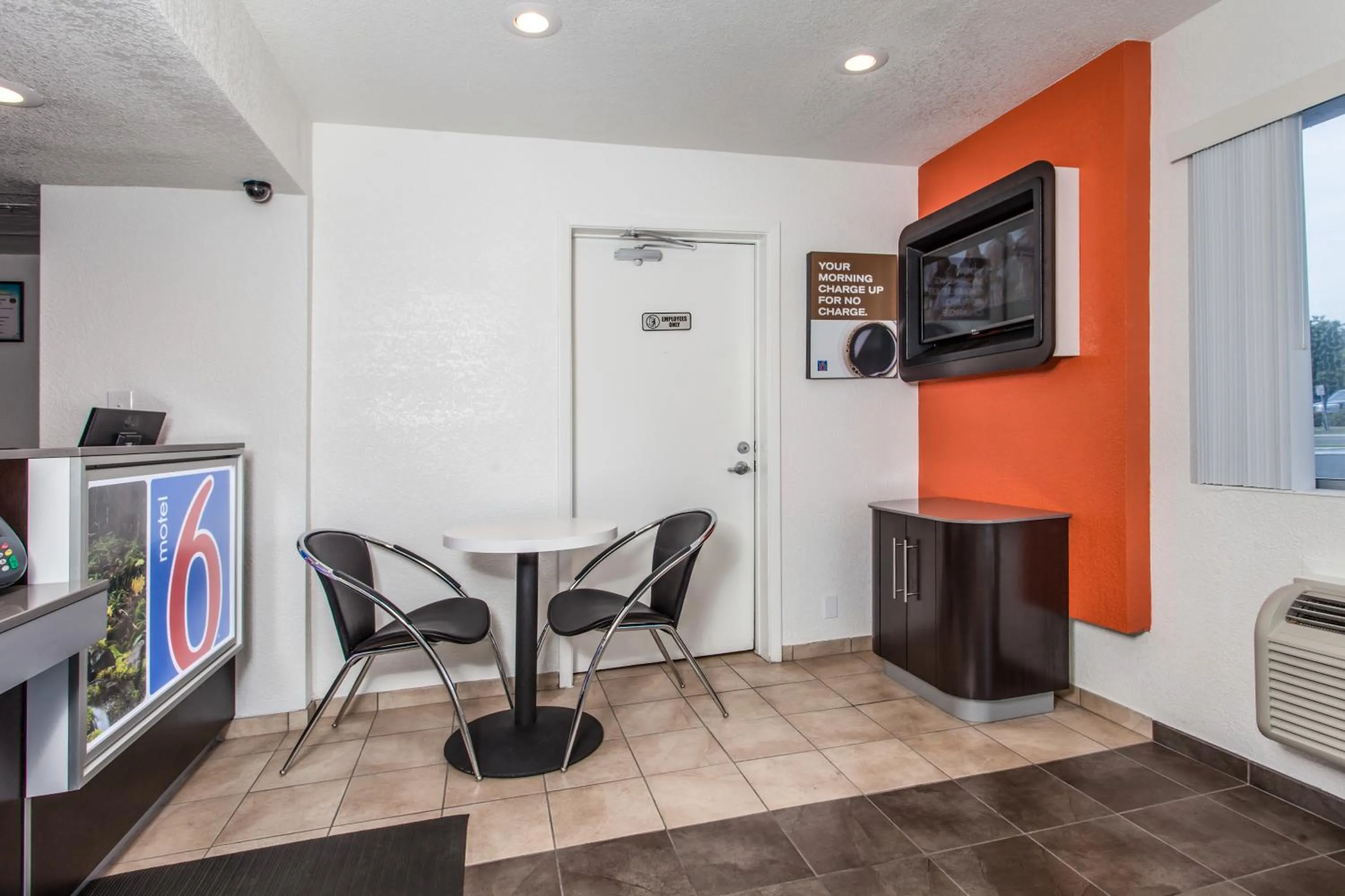 Lobby or reception in Motel 6-Vacaville, CA