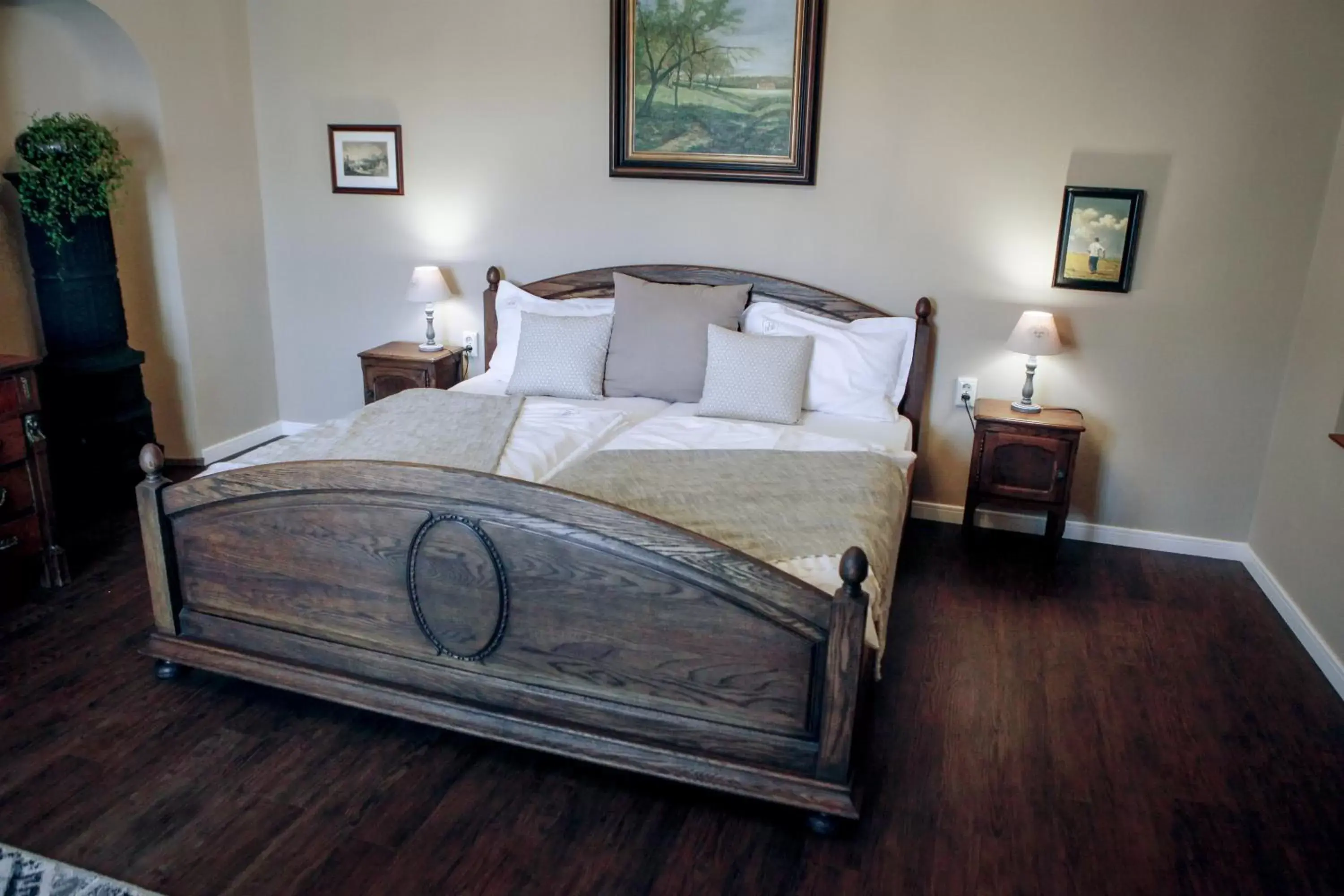 Deluxe Room in LaBor Kvártély Deluxe Room in LaBor Kvártély