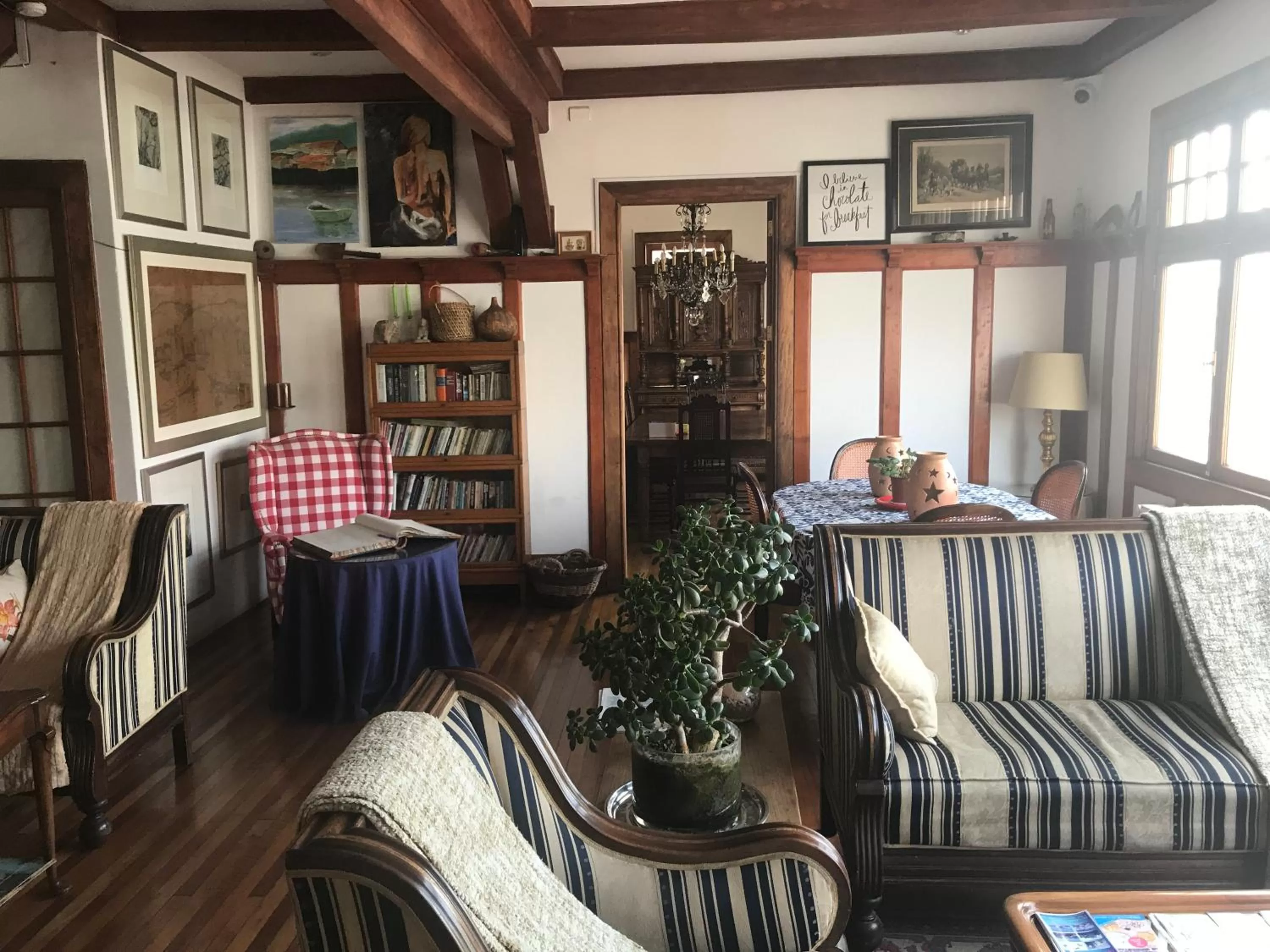 Living room in Chocolate Manor House Hotel Boutique