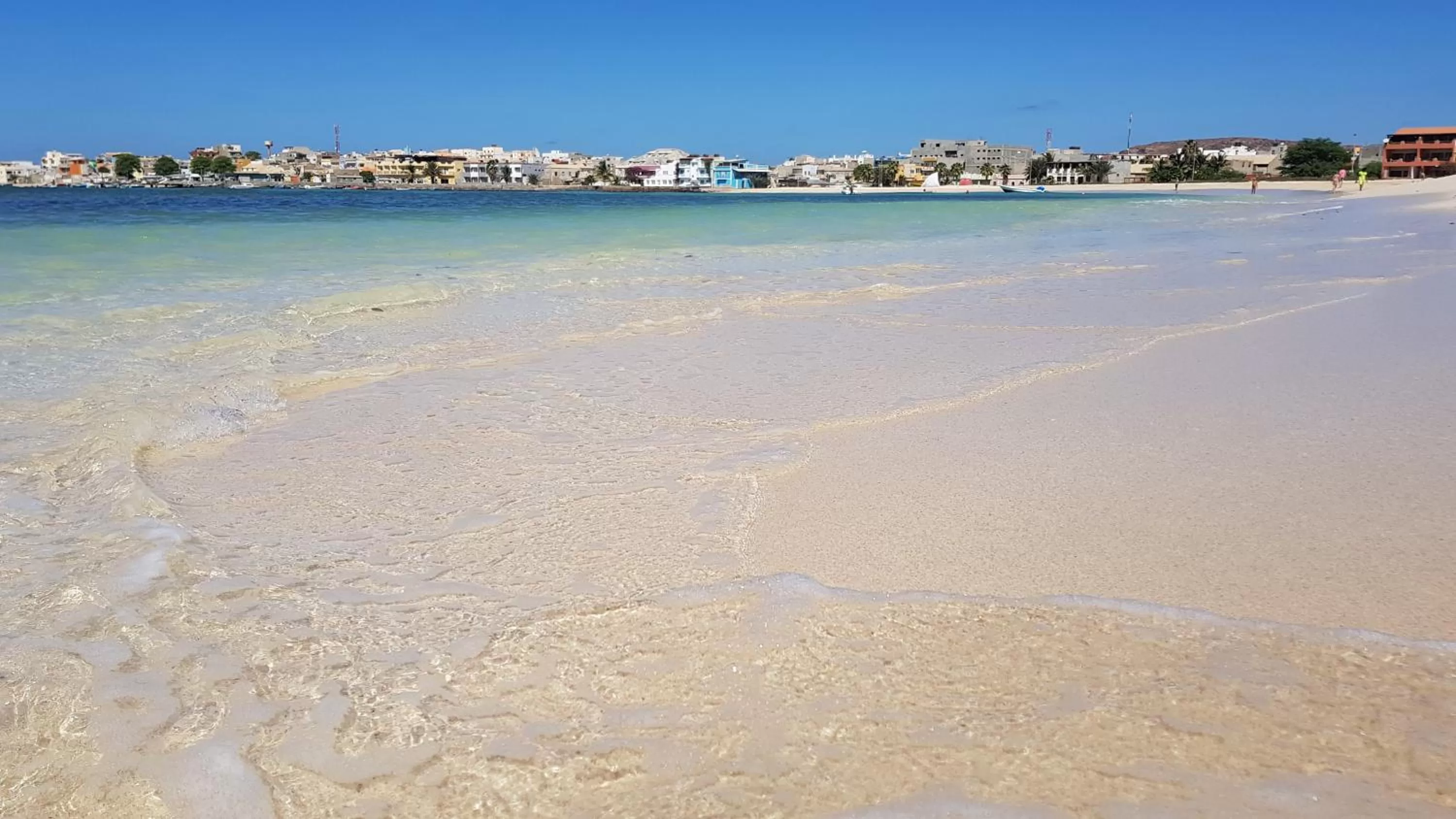 Location, Beach in B&B Salinas Boa Vista WiFi FREE