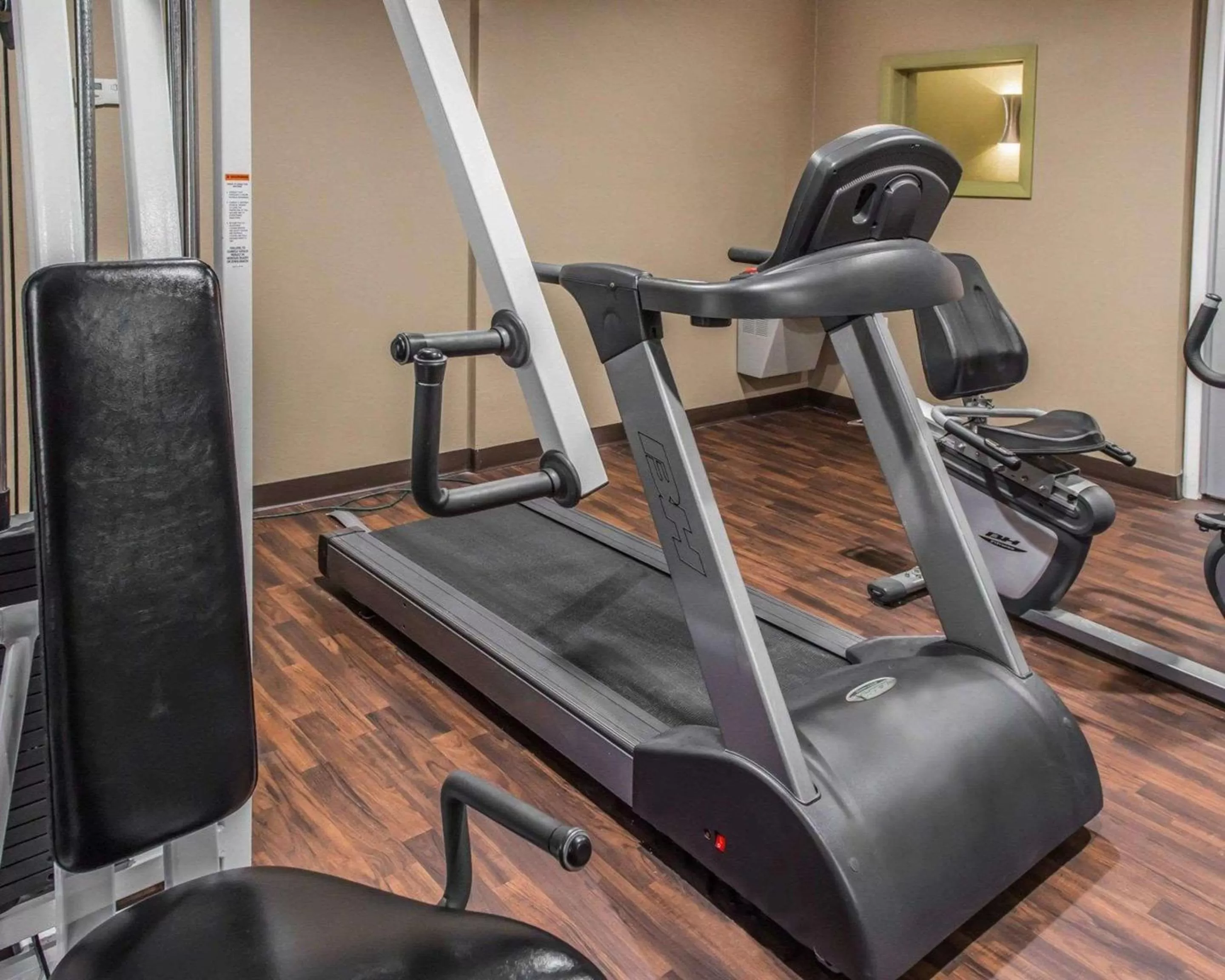 Fitness centre/facilities in Comfort Inn Belle Vernon
