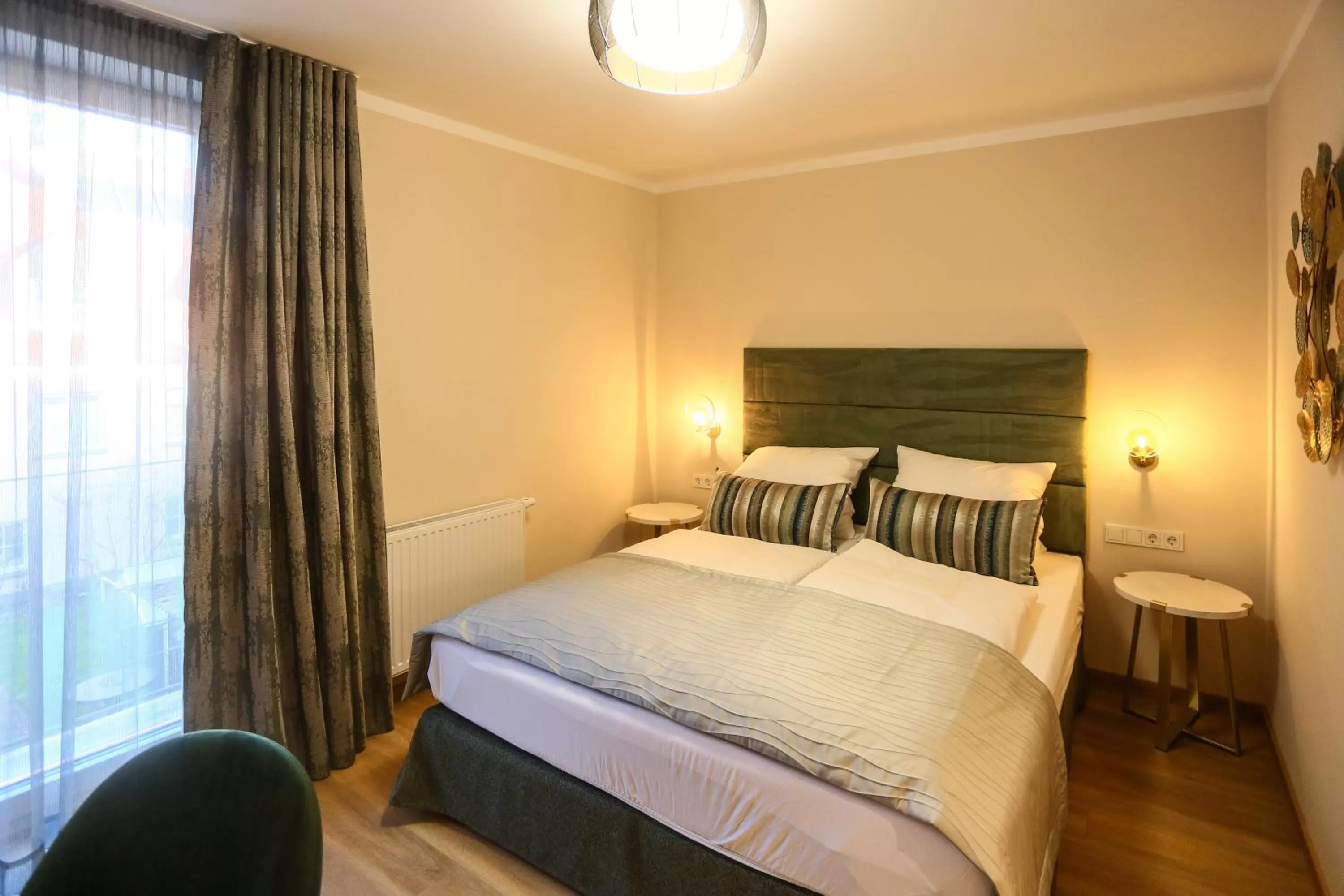 Photo of the whole room, Bed in Hotel Lutz