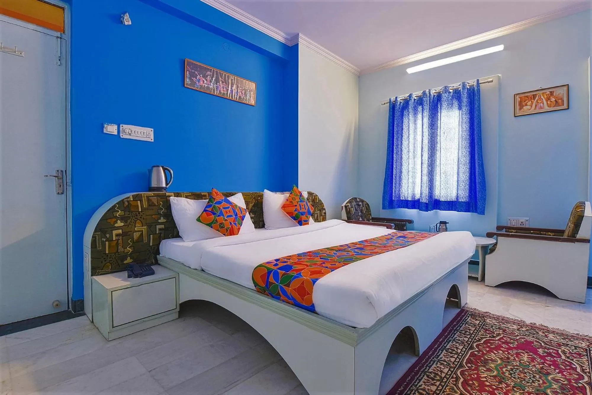 Bed in FabExpress Anuja