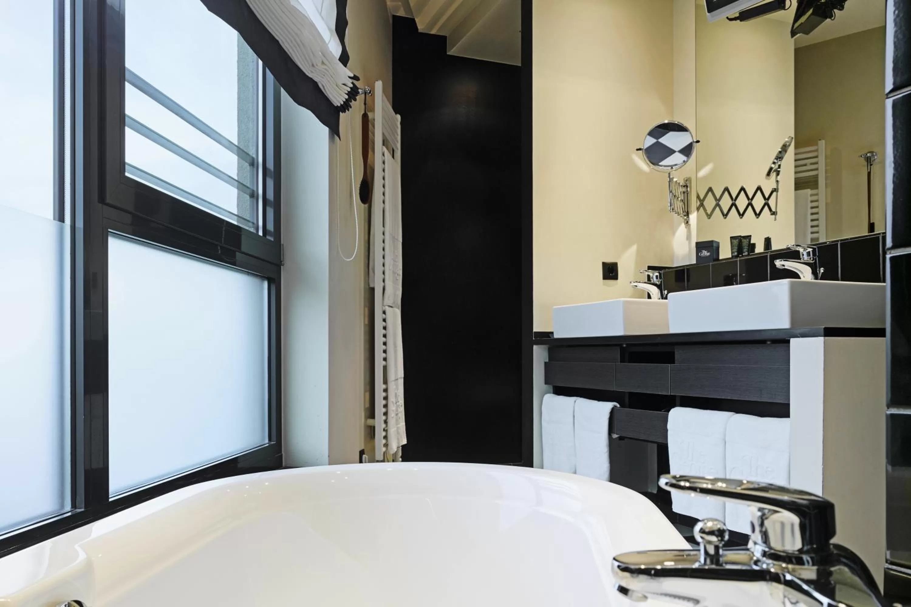 Photo of the whole room in The George Hamburg