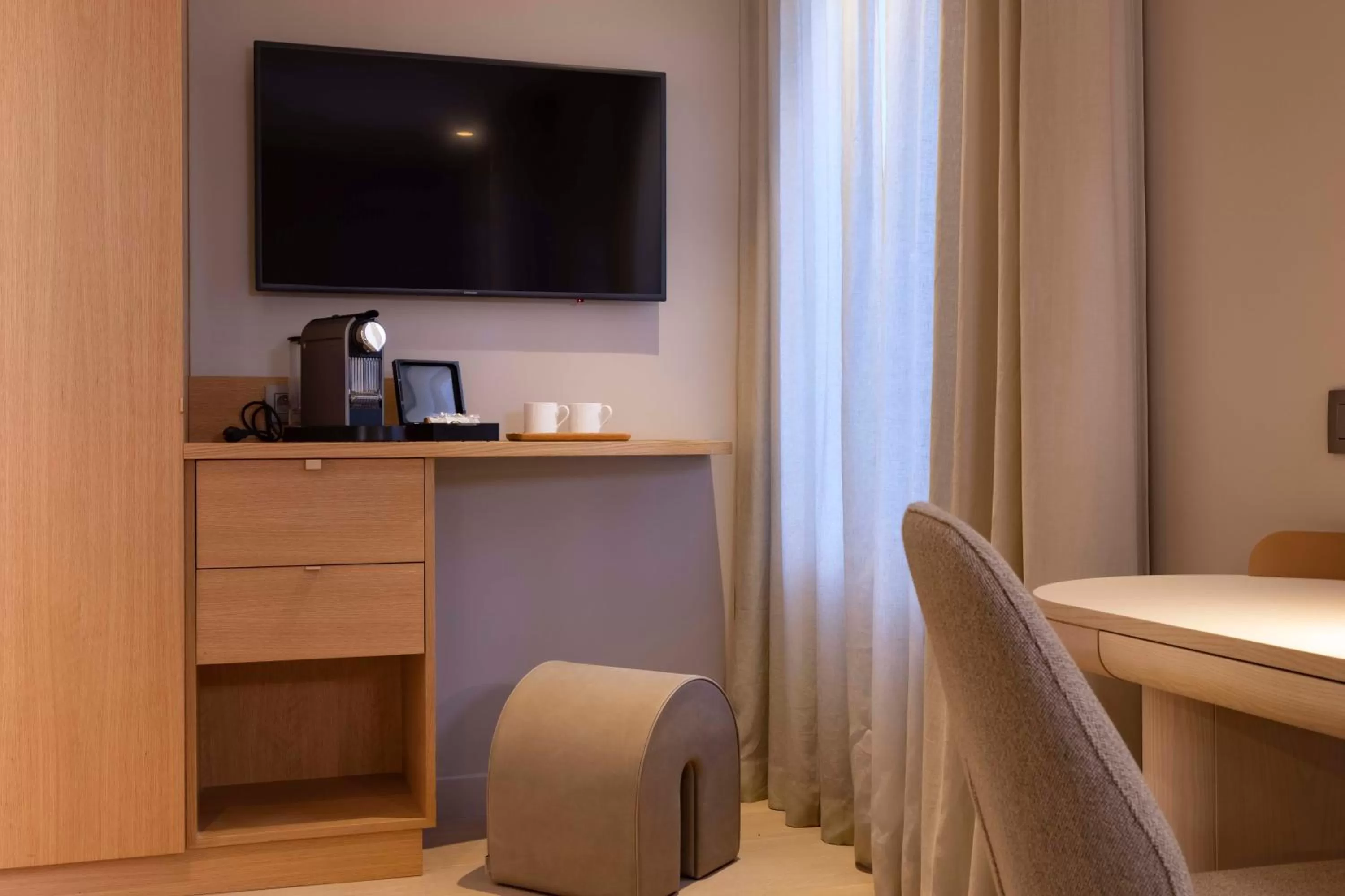 Coffee/tea facilities in Hôtel Beige