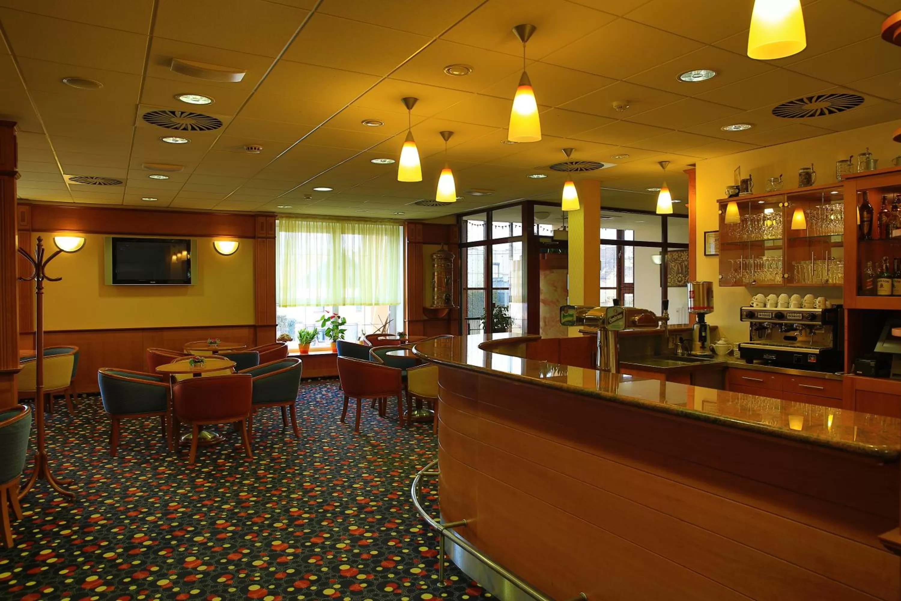 Lounge or bar in PRIMAVERA Hotel & Congress centre