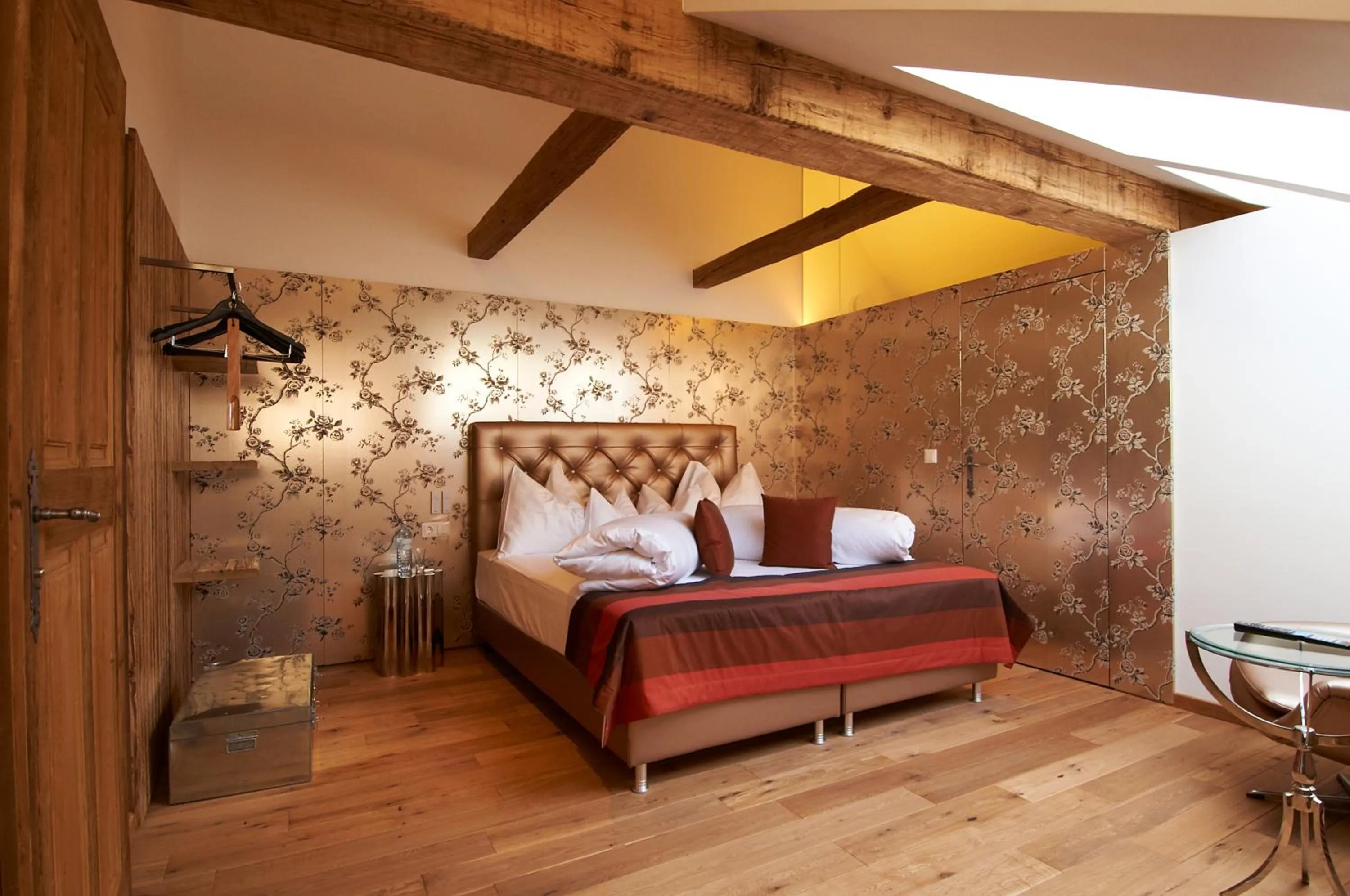Bedroom, Bed in Hotel Landhaus Moserhof